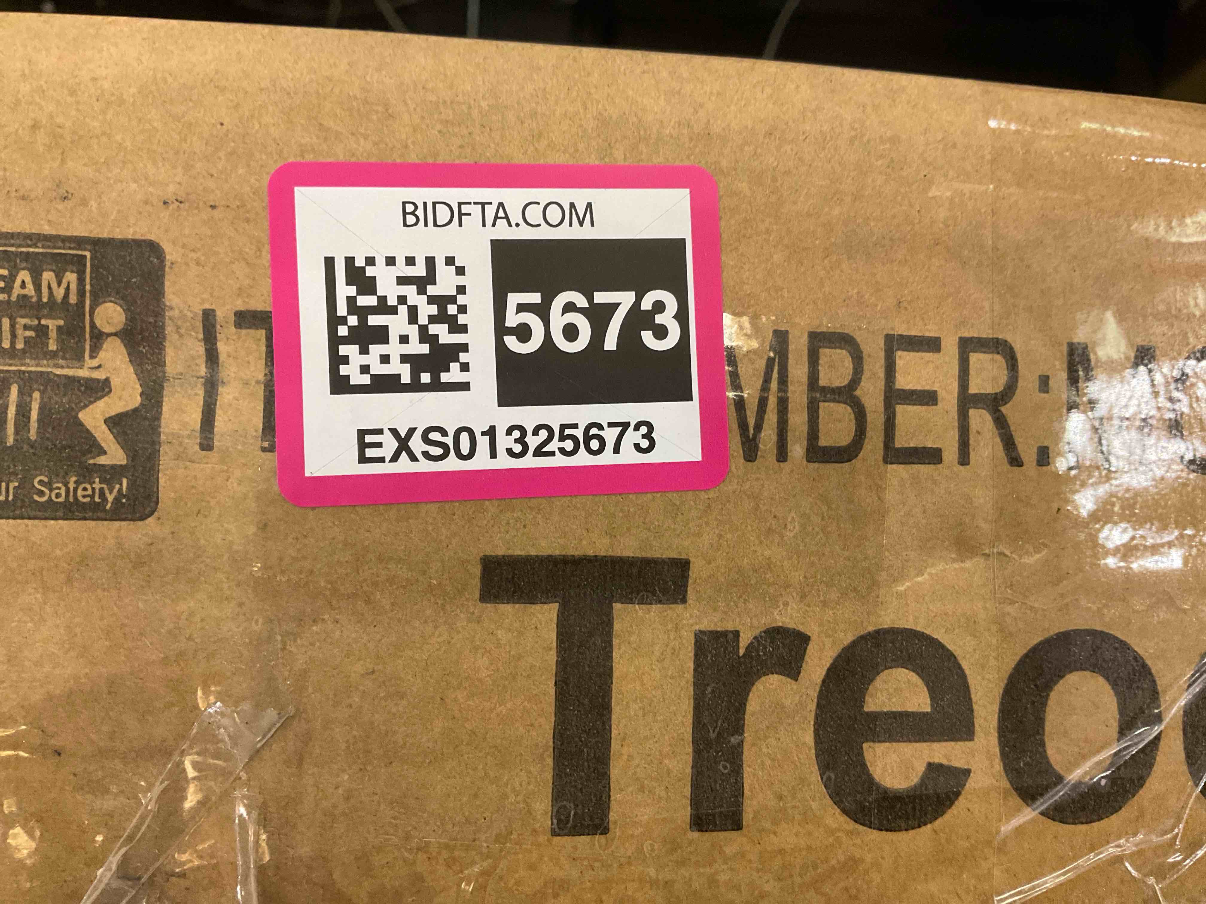 https://s3.amazonaws.com/lotting-images-prod/BargainHunt/EXS01325673_1712251299187.jpeg