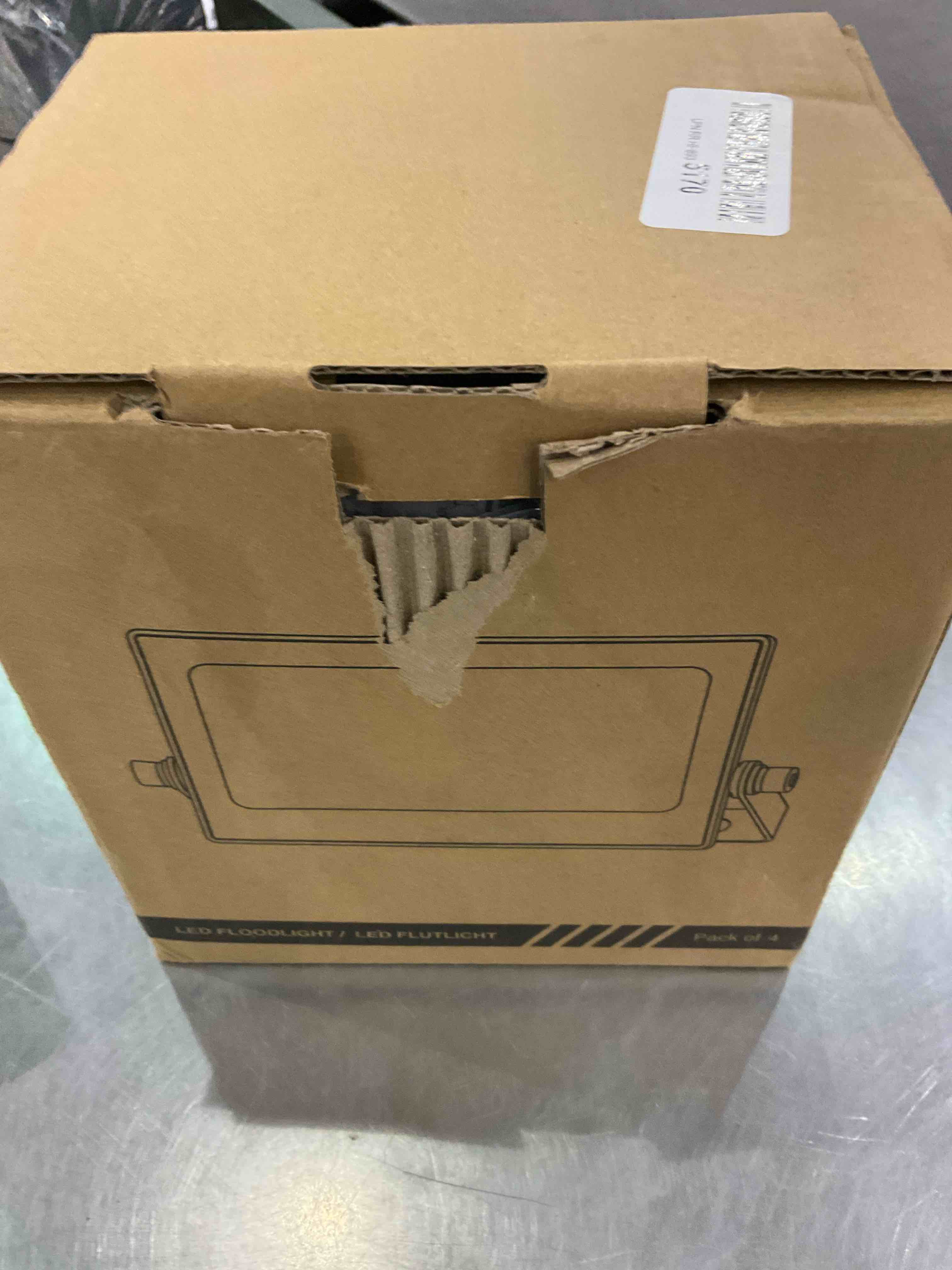 https://s3.amazonaws.com/lotting-images-prod/BargainHunt/EXS01325729_1712317040505.jpeg