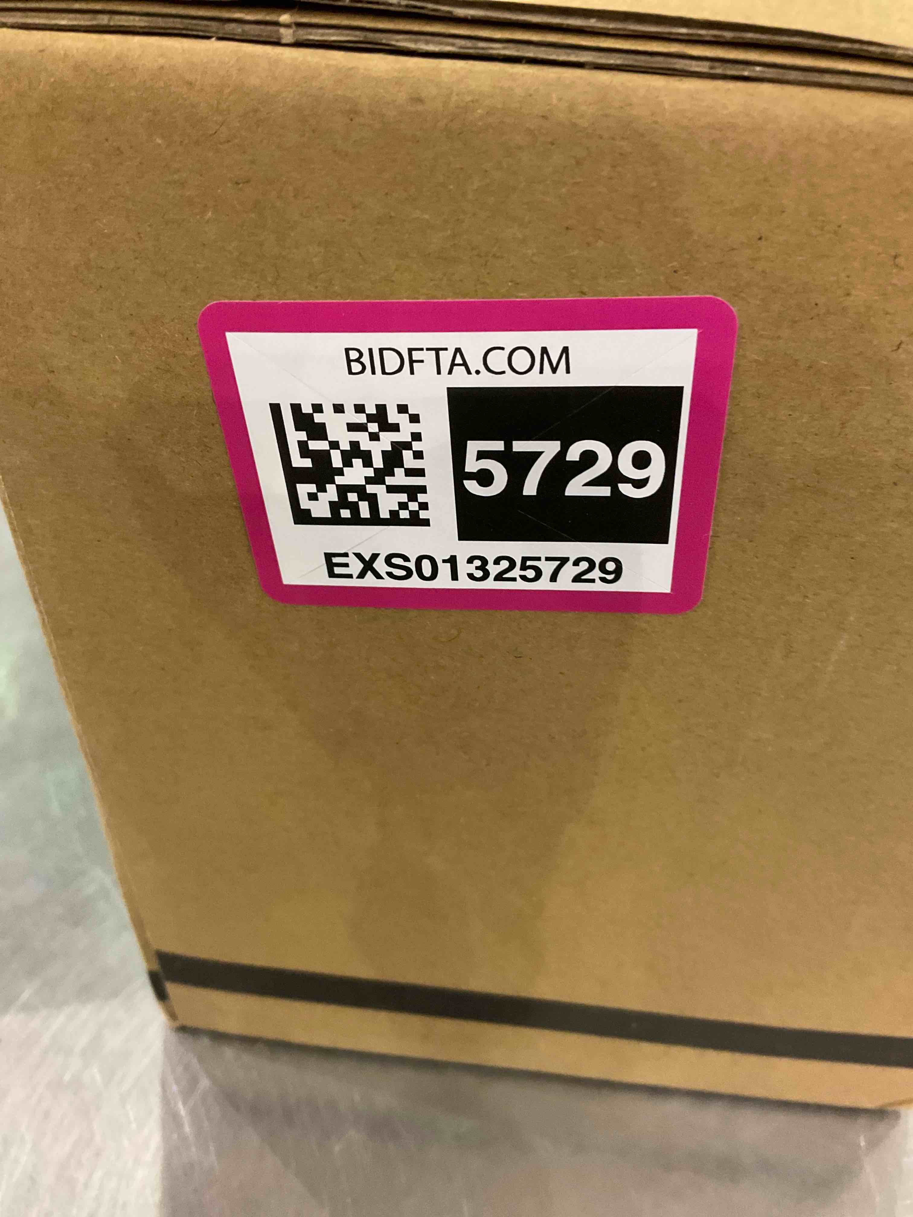 https://s3.amazonaws.com/lotting-images-prod/BargainHunt/EXS01325729_1712317071446.jpeg