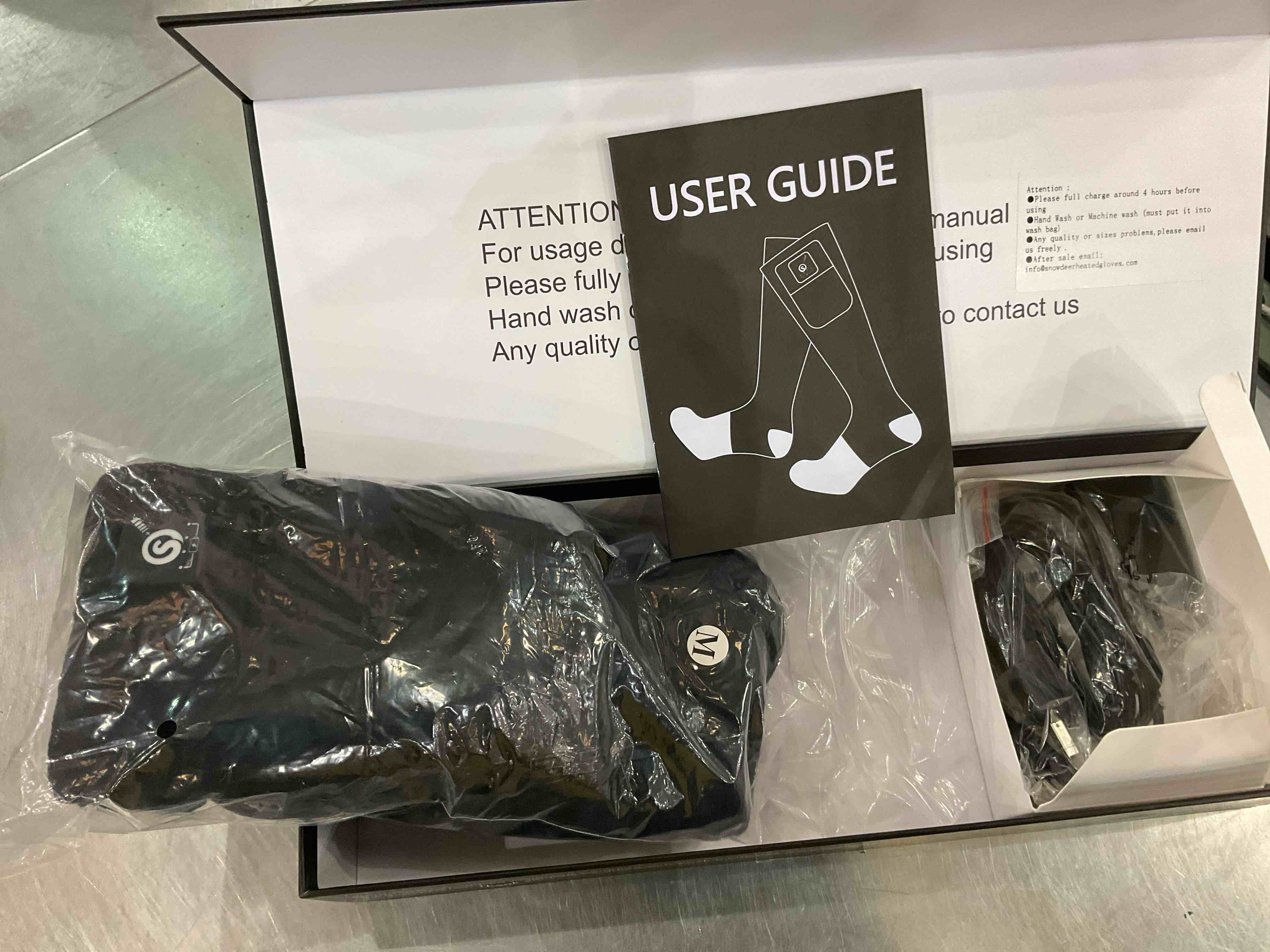 https://s3.amazonaws.com/lotting-images-prod/BargainHunt/EXS01325771_1712324747688.jpeg