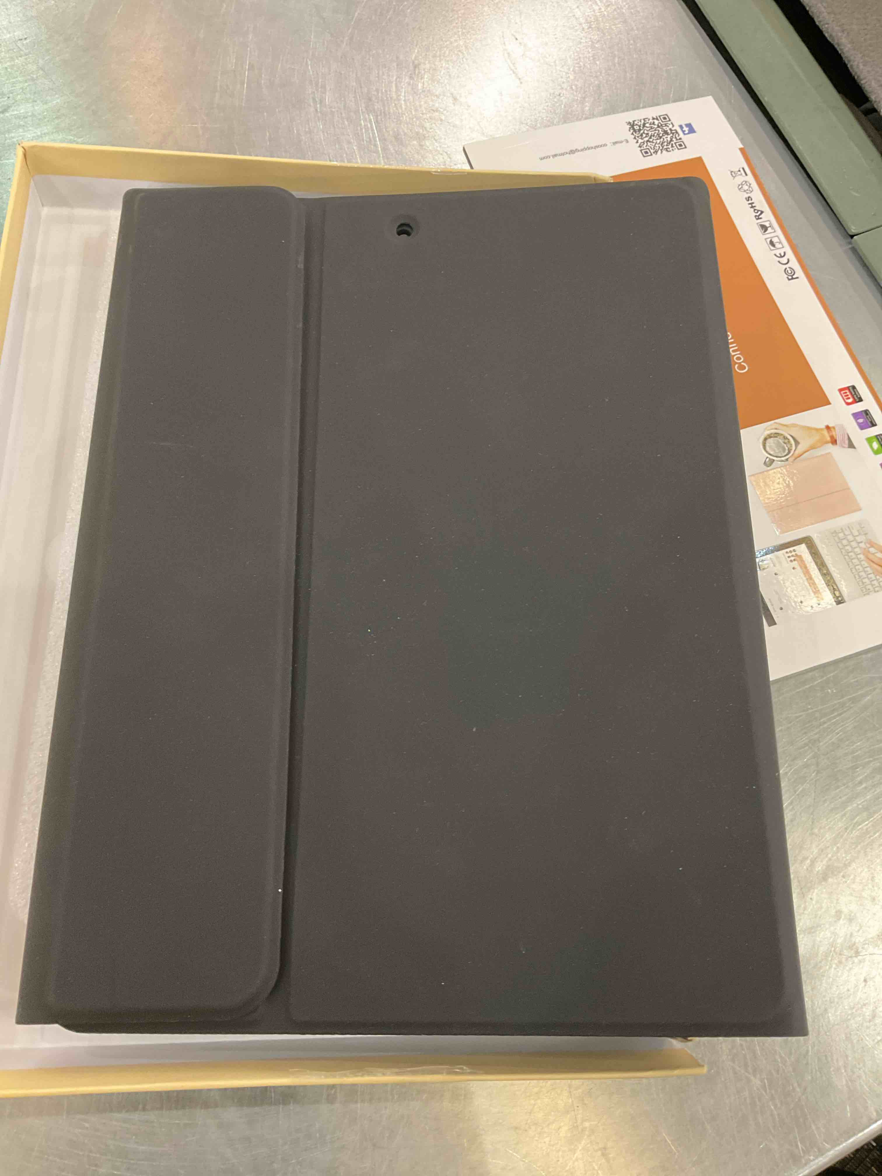 https://s3.amazonaws.com/lotting-images-prod/BargainHunt/EXS01325786_1712326532141.jpeg
