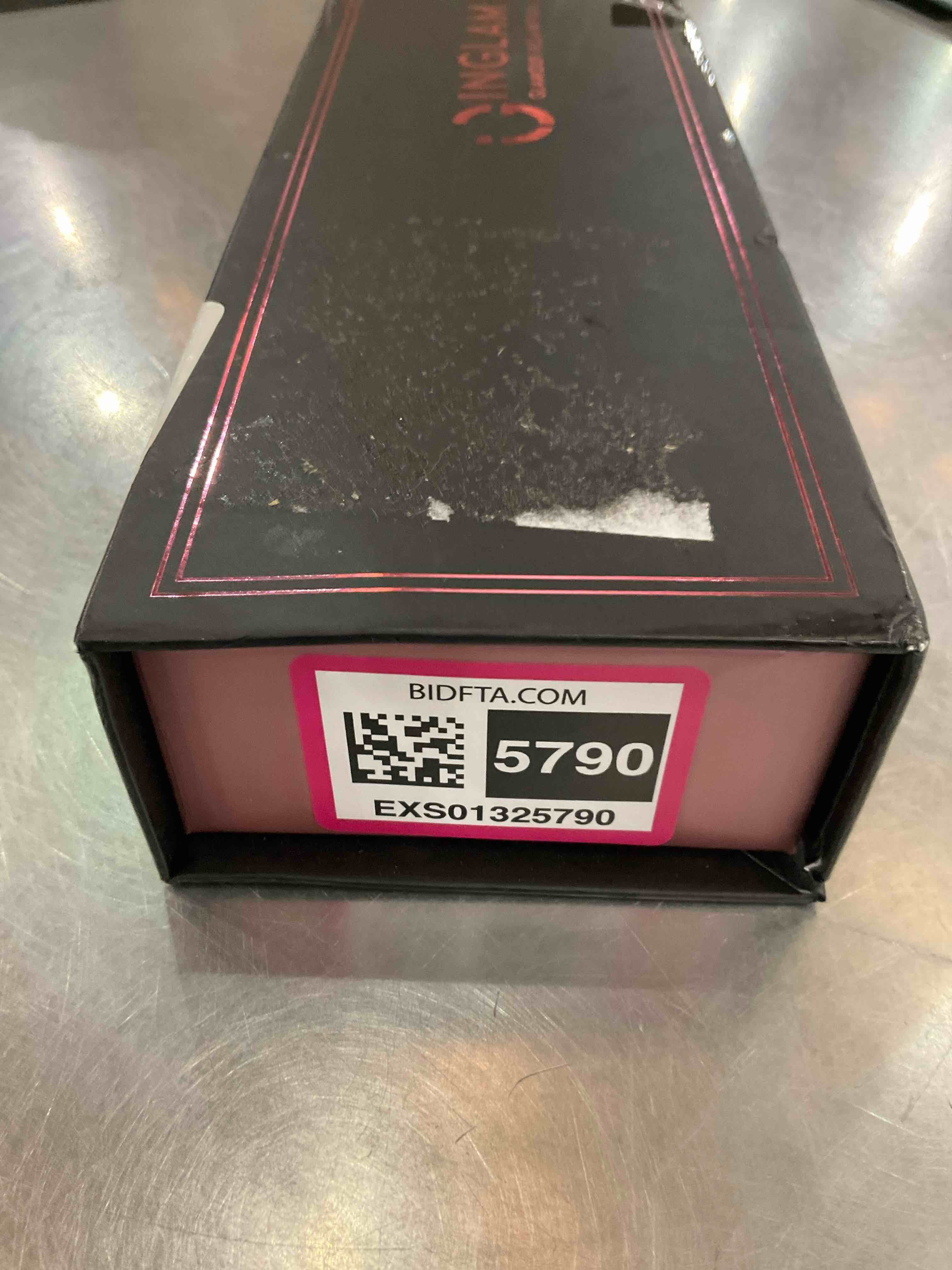 https://s3.amazonaws.com/lotting-images-prod/BargainHunt/EXS01325790_1712327254391.jpeg