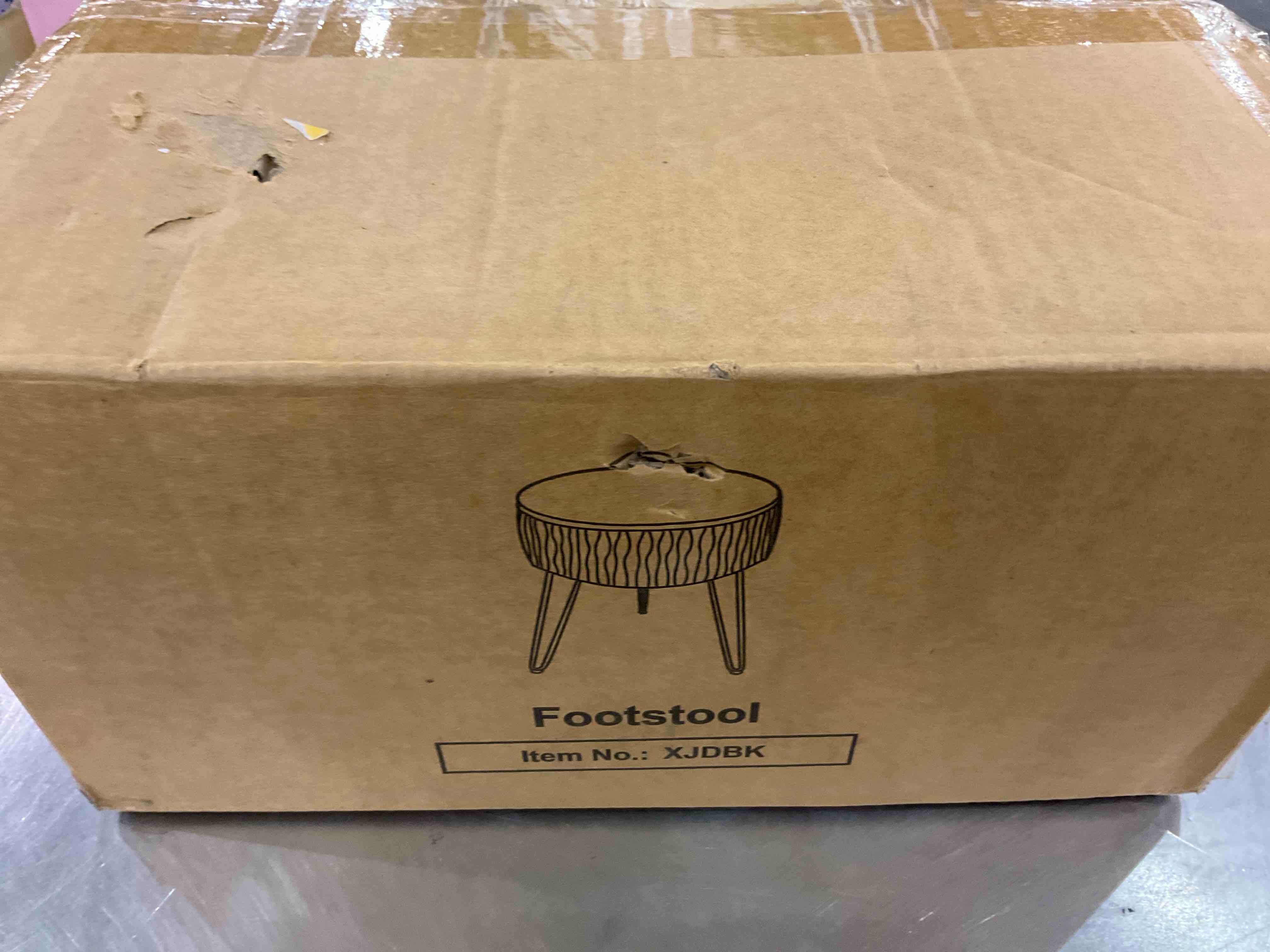 https://s3.amazonaws.com/lotting-images-prod/BargainHunt/EXS01325816_1712331382372.jpeg