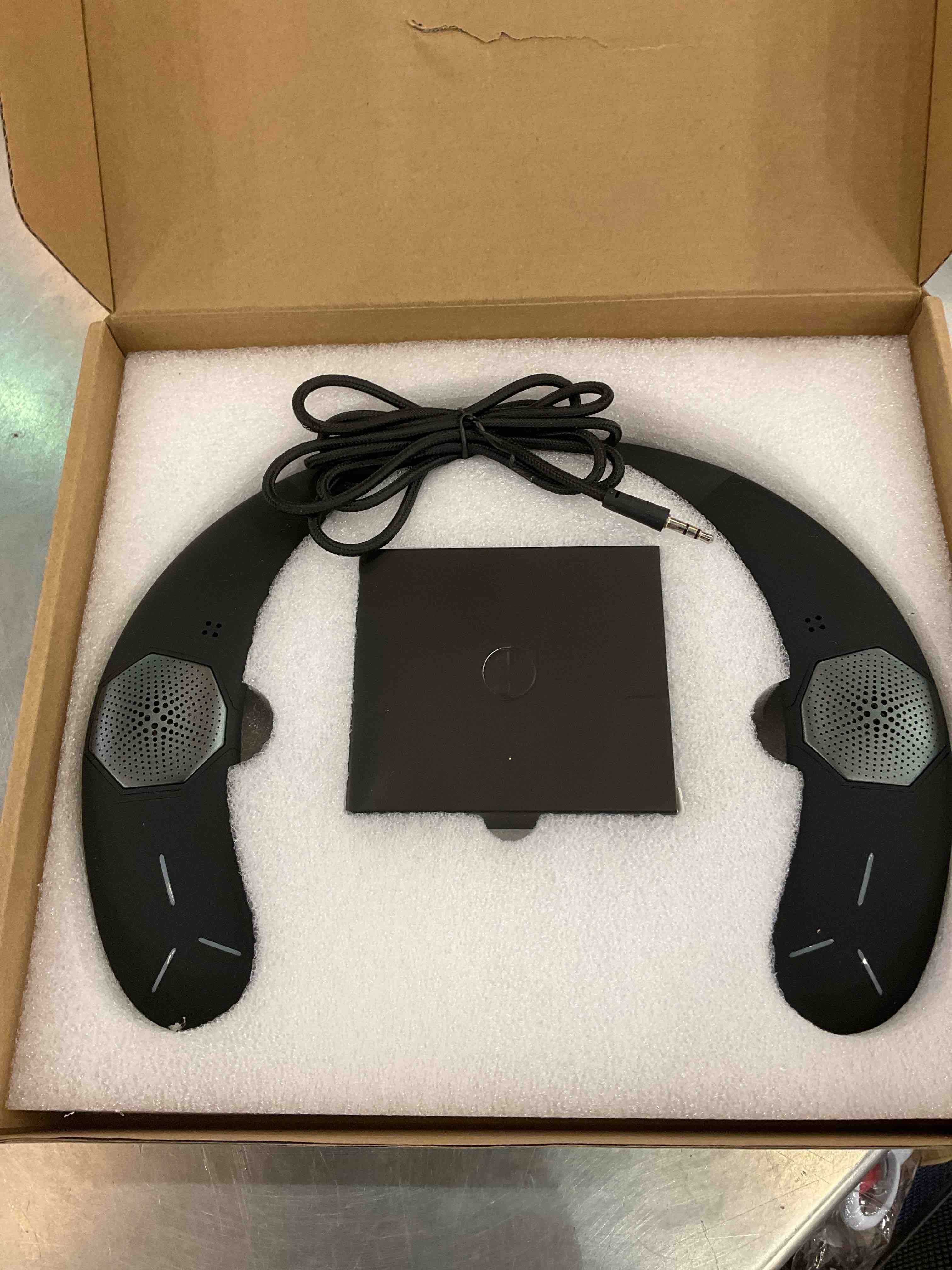 https://s3.amazonaws.com/lotting-images-prod/BargainHunt/EXS01325929_1712591603279.jpeg