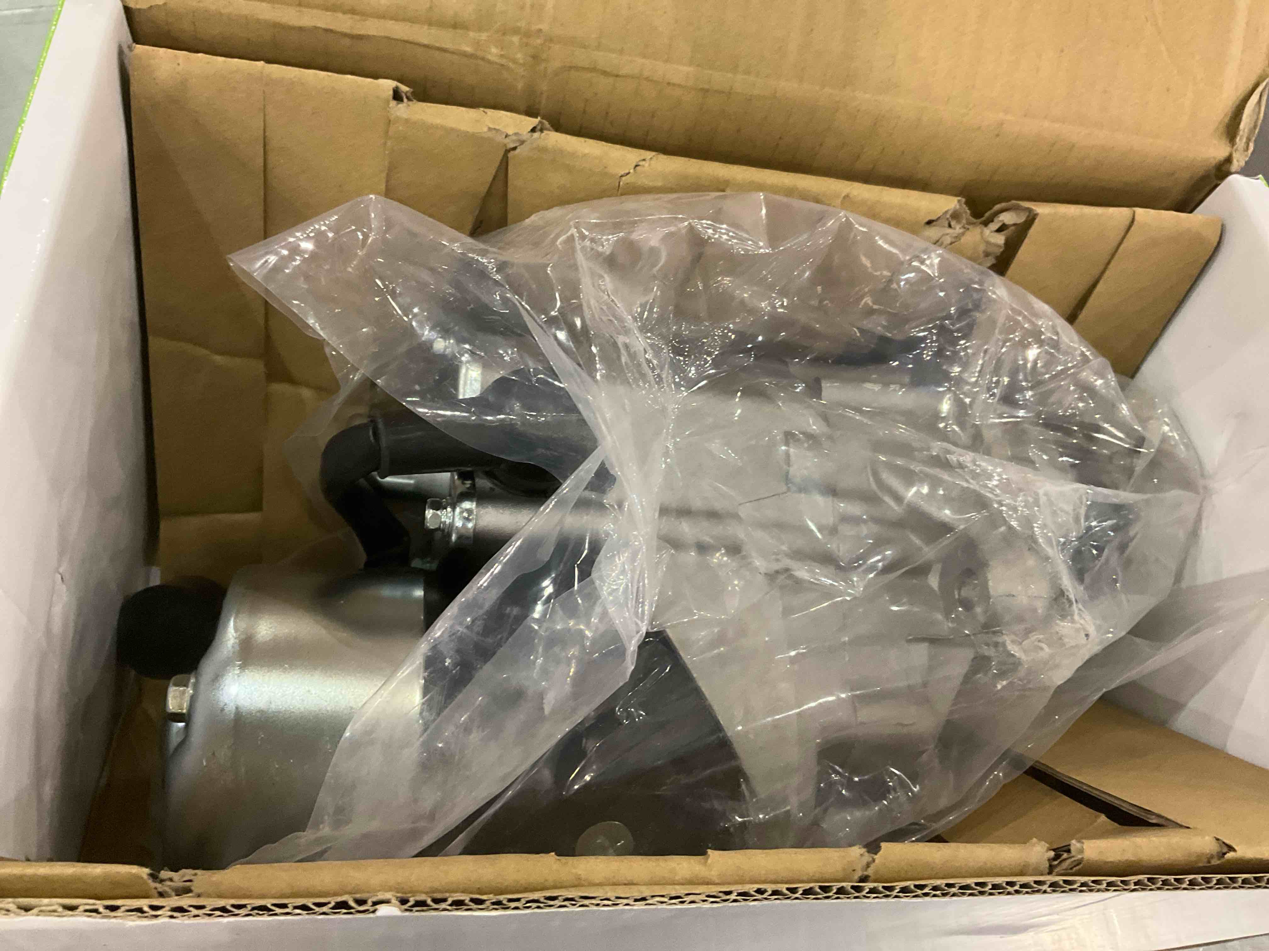 https://s3.amazonaws.com/lotting-images-prod/BargainHunt/EXS01325976_1712601974226.jpeg