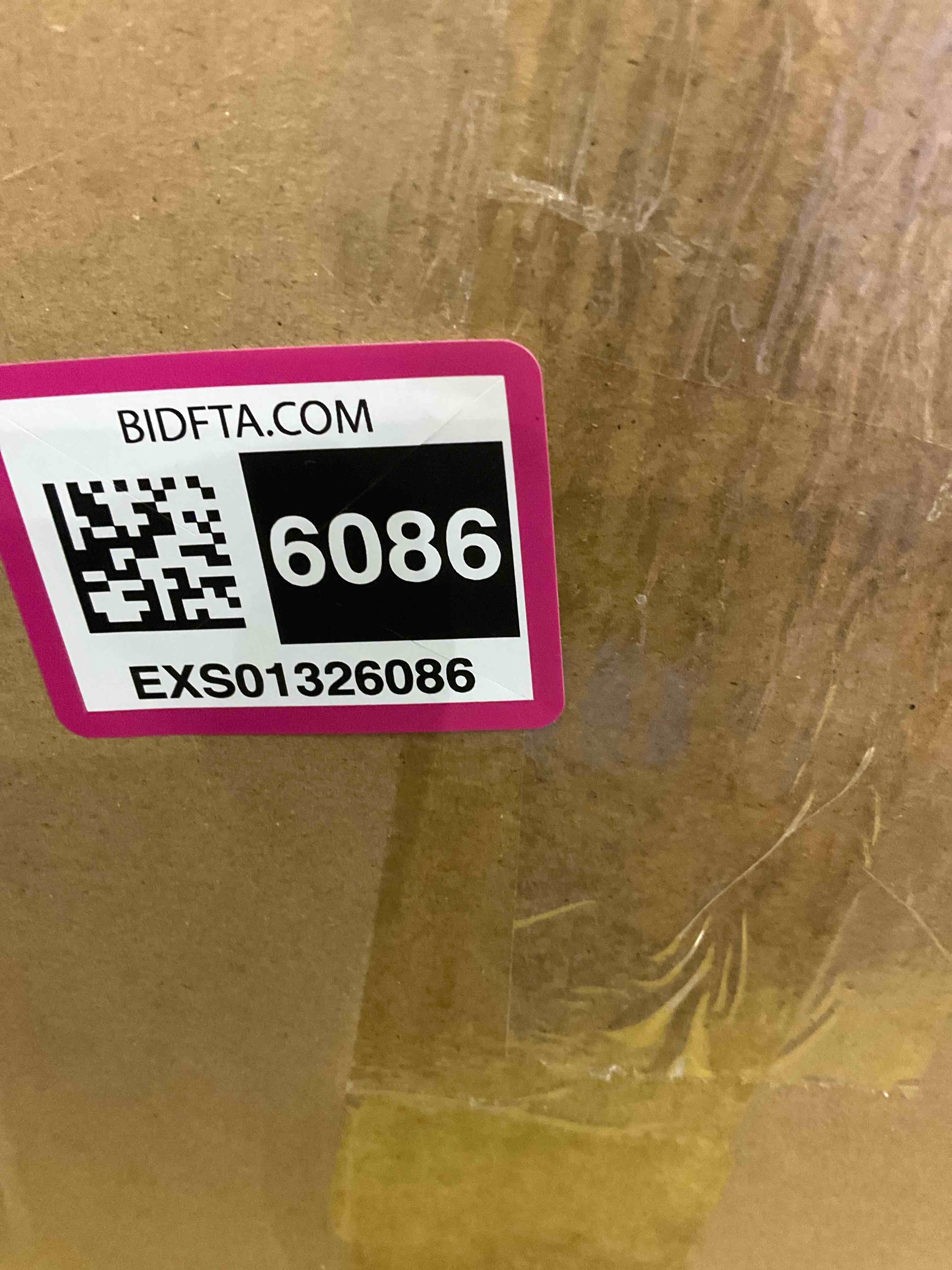 https://s3.amazonaws.com/lotting-images-prod/BargainHunt/EXS01326086_1712060794931.jpeg