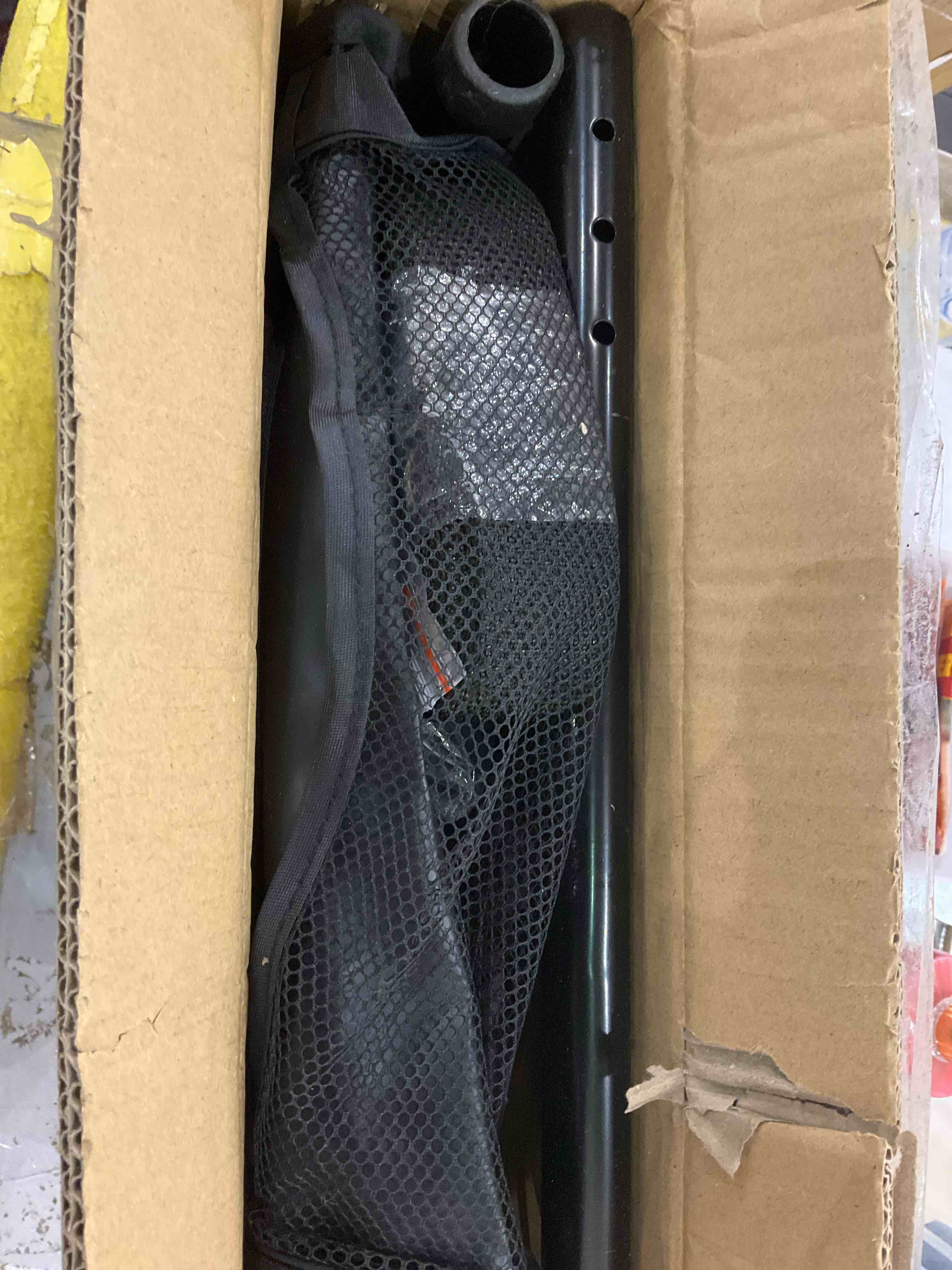 https://s3.amazonaws.com/lotting-images-prod/BargainHunt/EXS01326096_1712064468062.jpeg