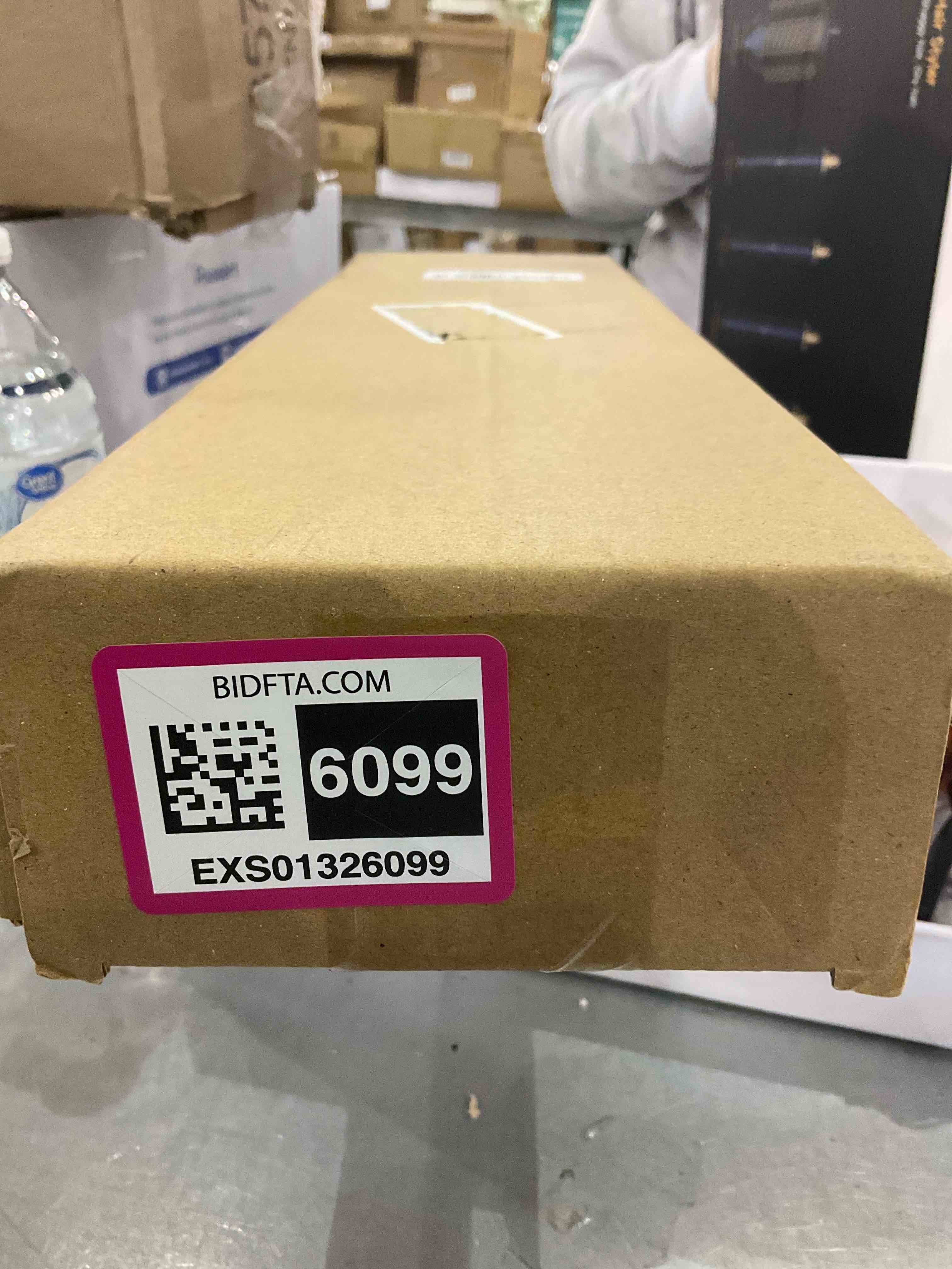 https://s3.amazonaws.com/lotting-images-prod/BargainHunt/EXS01326099_1712065061676.jpeg