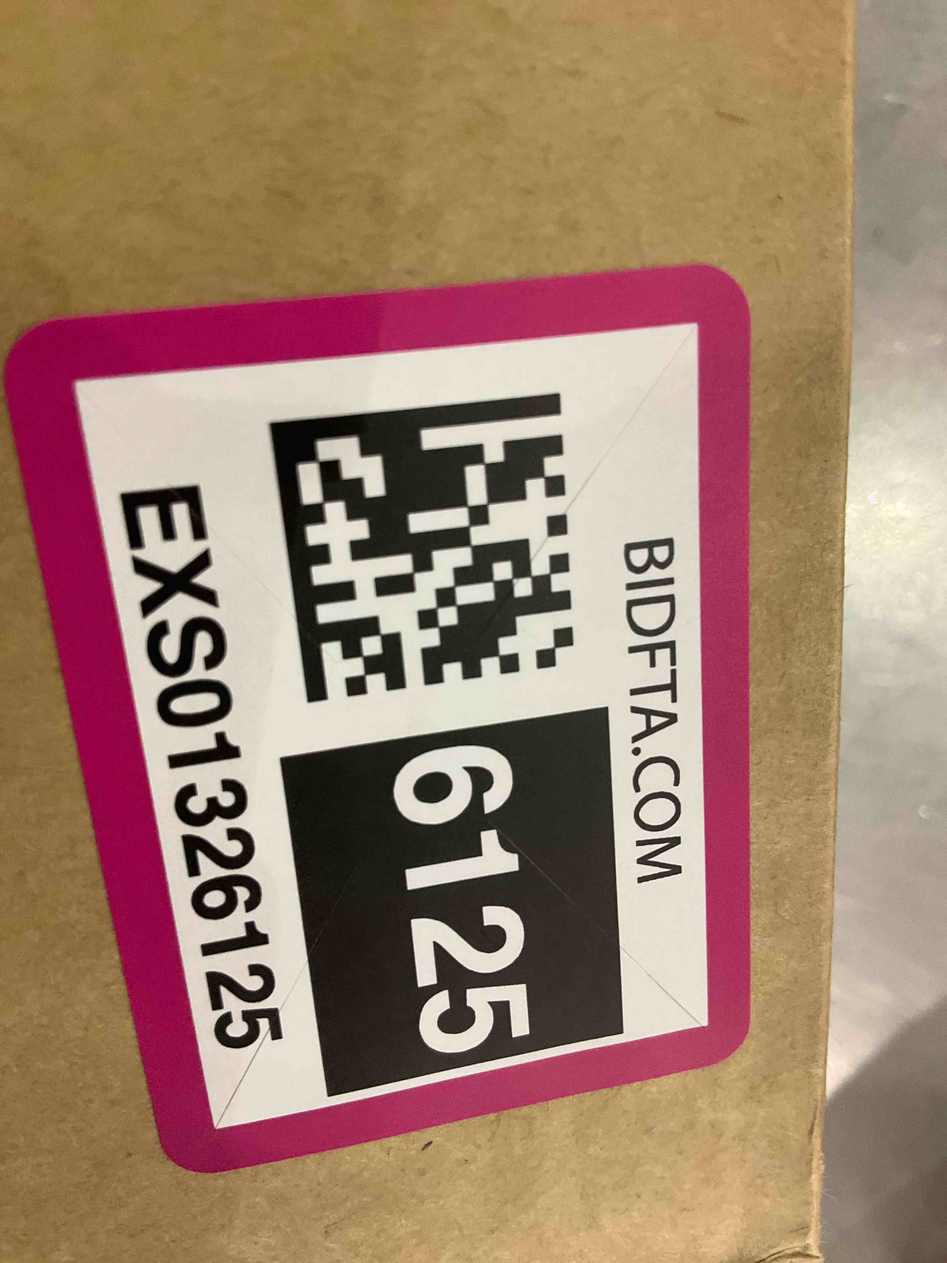https://s3.amazonaws.com/lotting-images-prod/BargainHunt/EXS01326125_1712070585521.jpeg