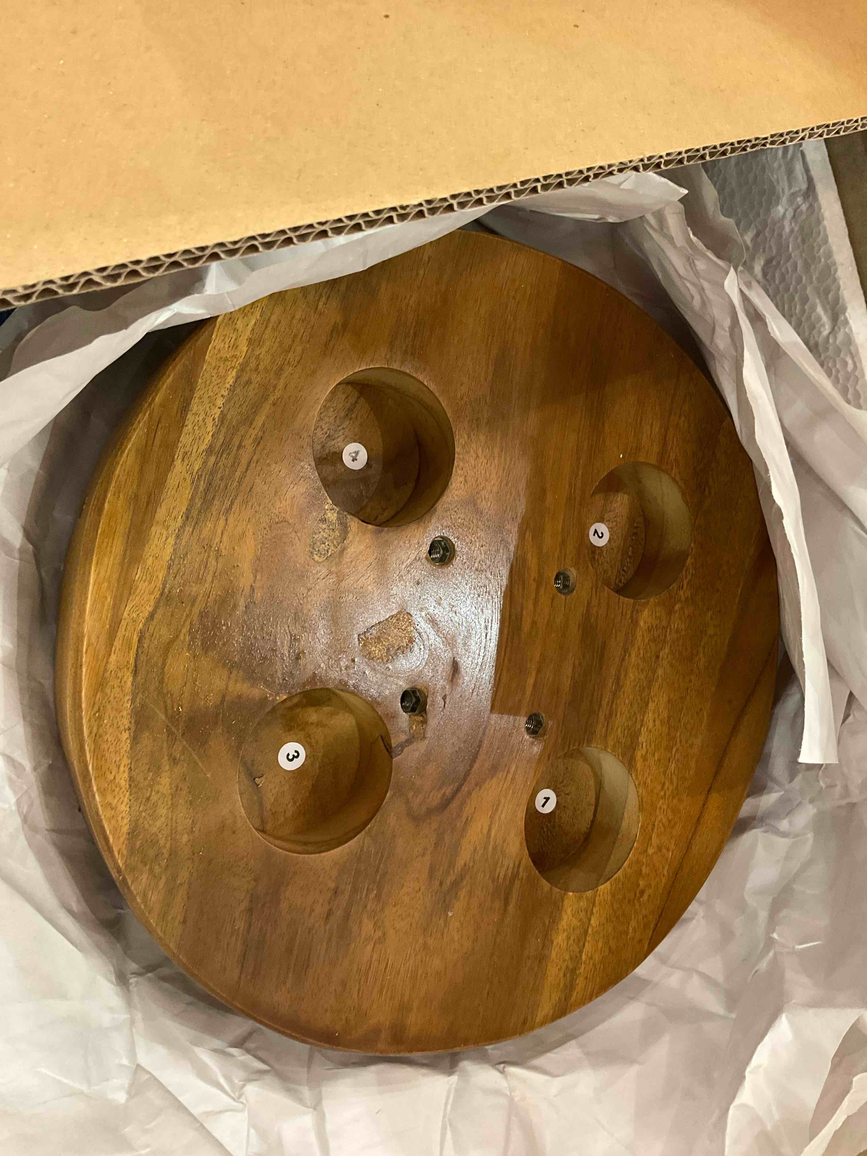 https://s3.amazonaws.com/lotting-images-prod/BargainHunt/EXS01326198_1712156423625.jpeg