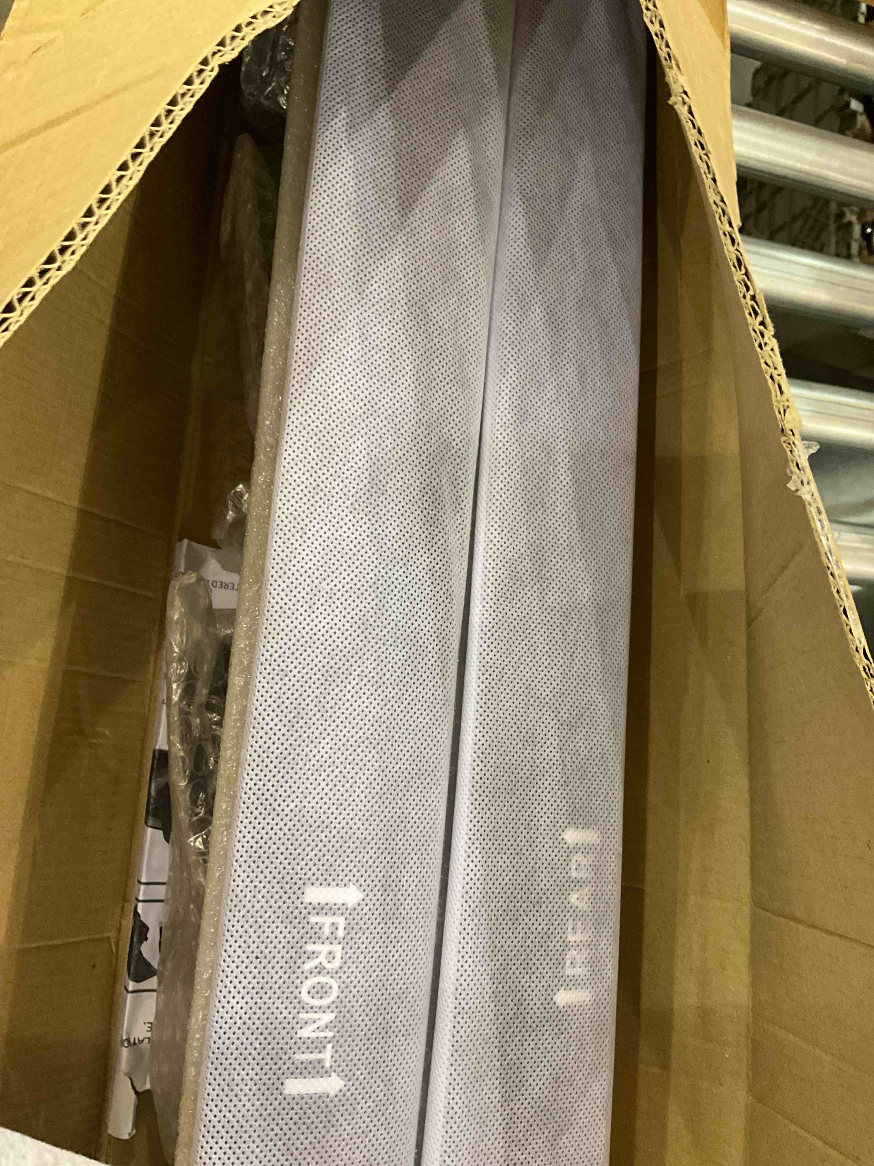 https://s3.amazonaws.com/lotting-images-prod/BargainHunt/EXS01326225_1712169979284.jpeg