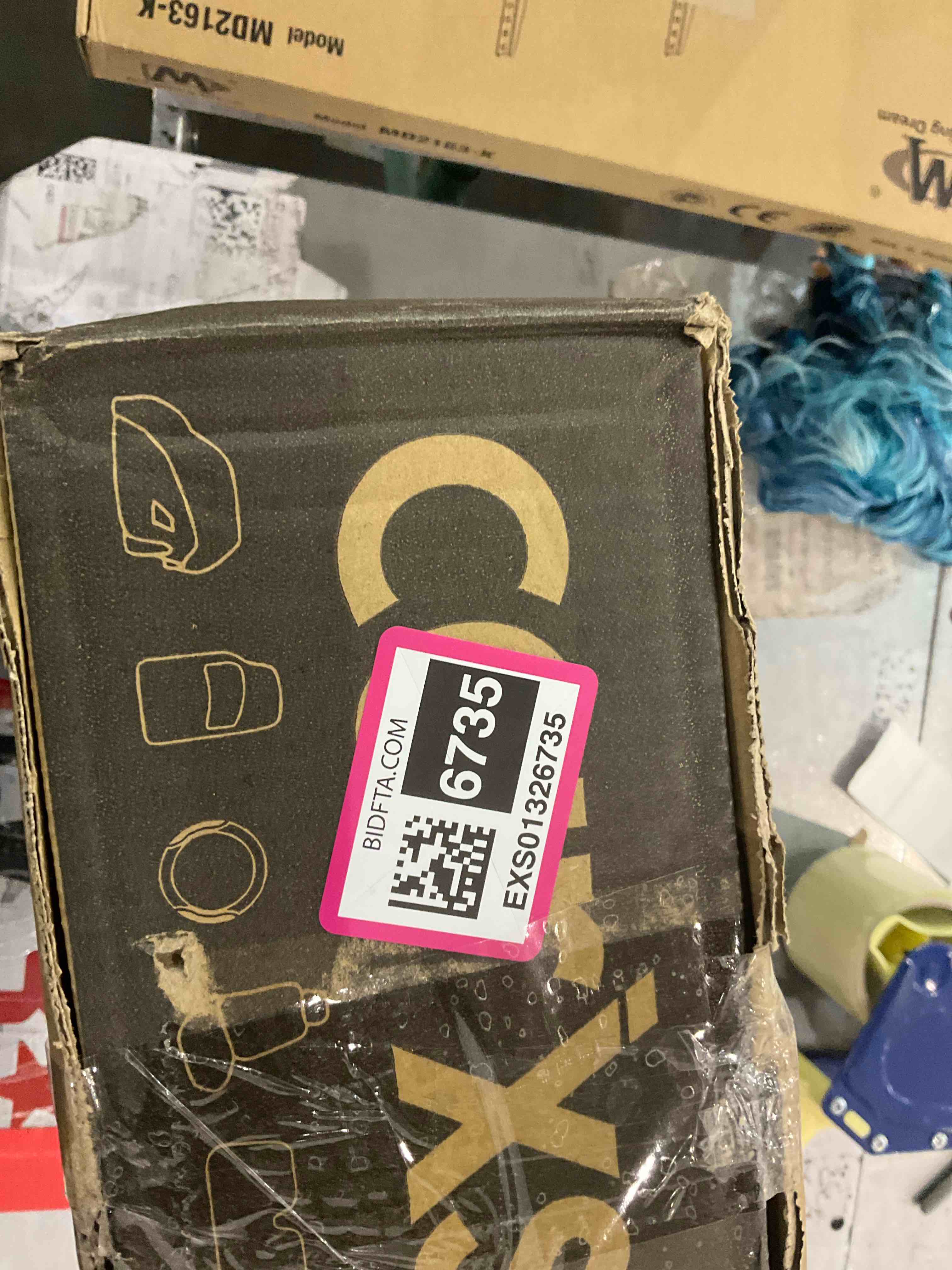 https://s3.amazonaws.com/lotting-images-prod/BargainHunt/EXS01326735_1711972995009.jpeg