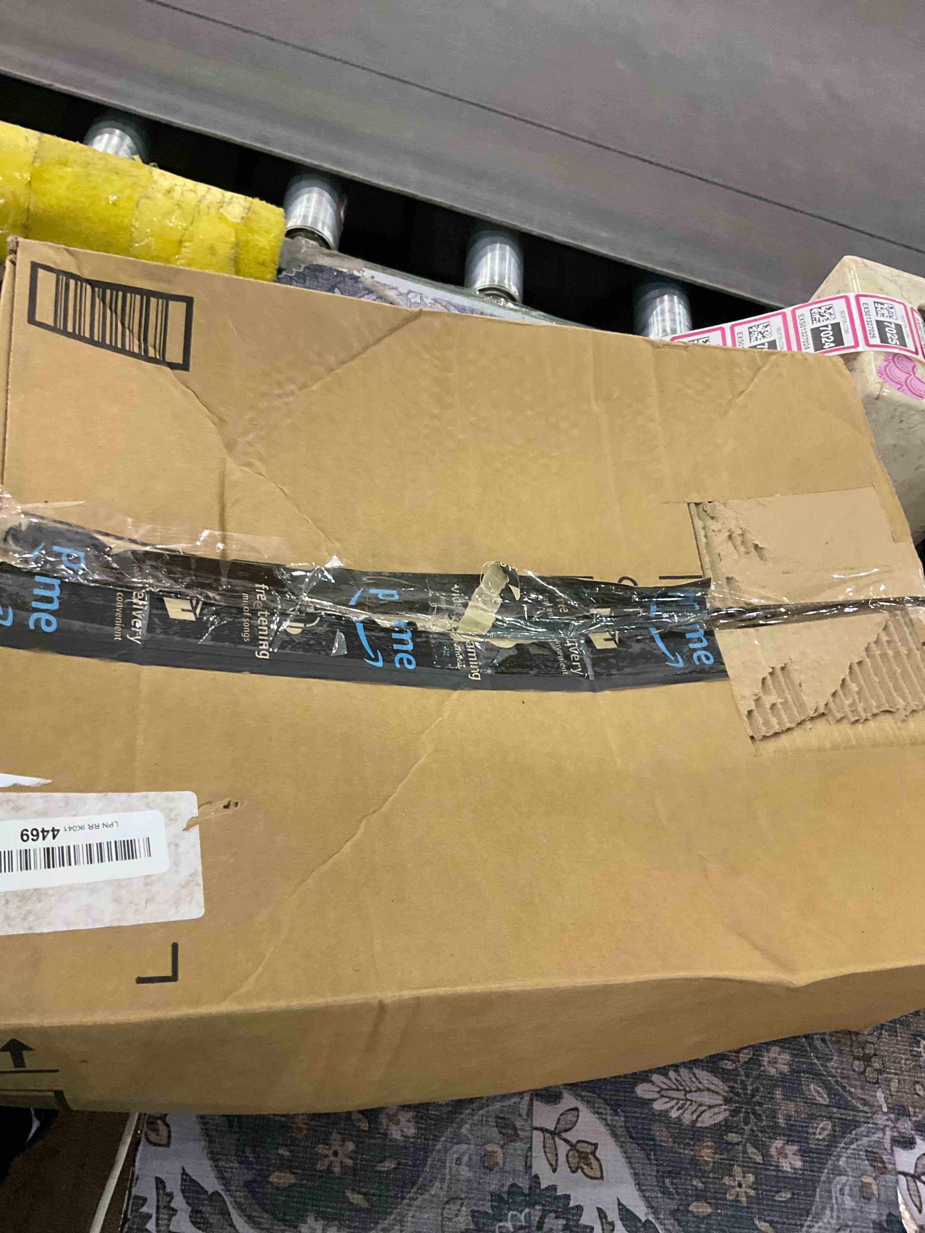 https://s3.amazonaws.com/lotting-images-prod/BargainHunt/EXS01327019_1712064477901.jpeg