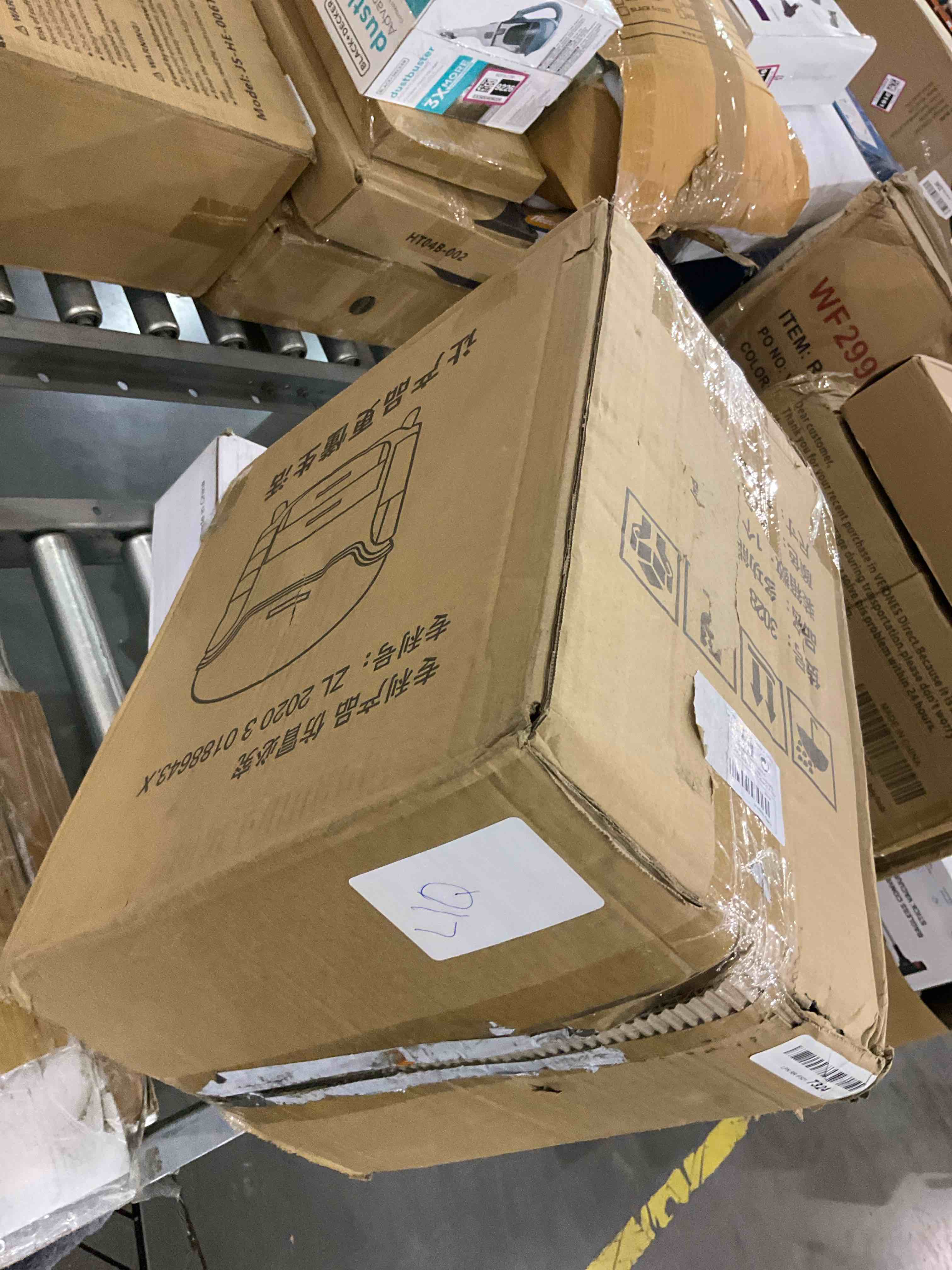 https://s3.amazonaws.com/lotting-images-prod/BargainHunt/EXS01327082_1712072089655.jpeg