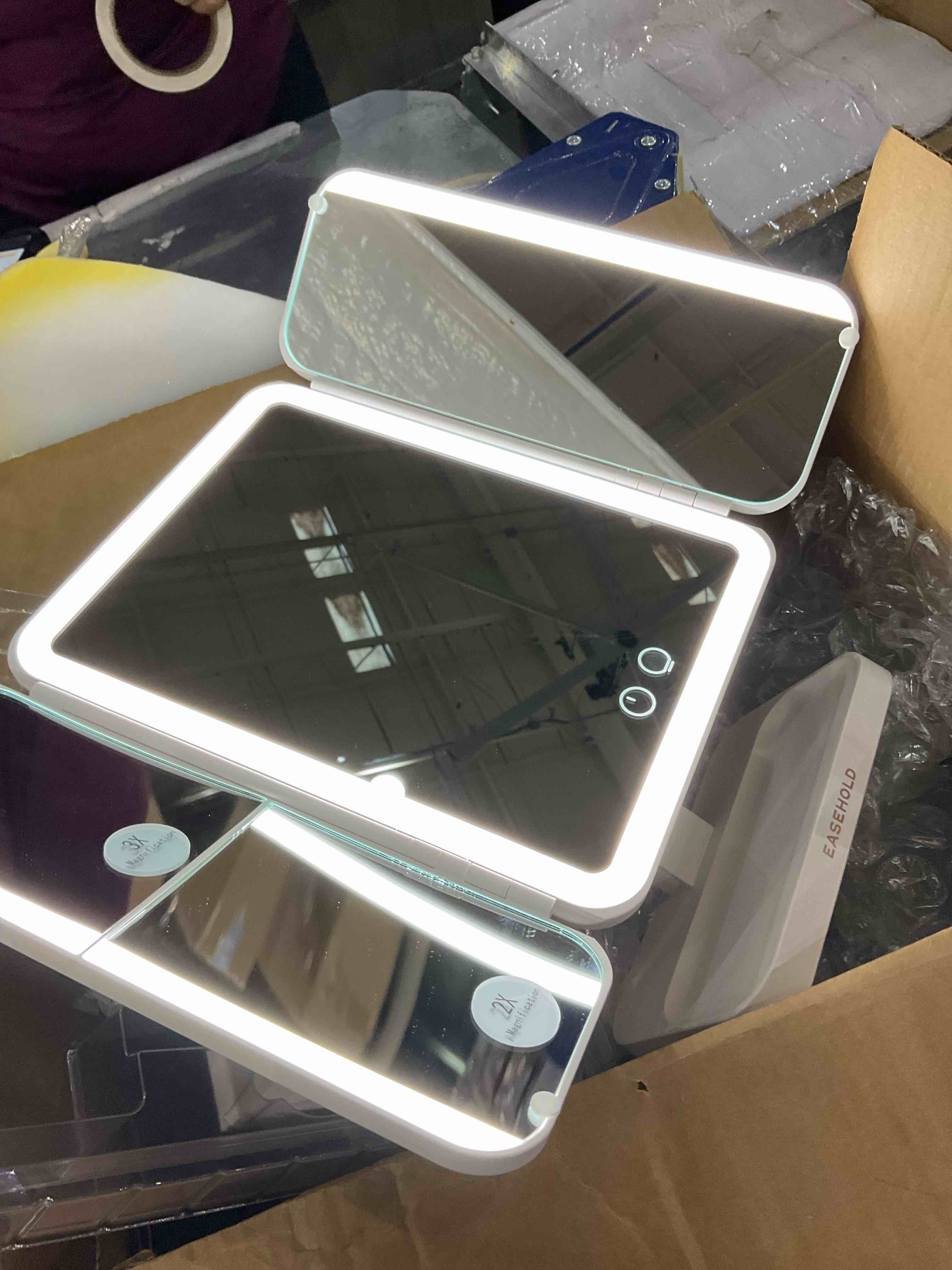 https://s3.amazonaws.com/lotting-images-prod/BargainHunt/EXS01327123_1712144759812.jpeg