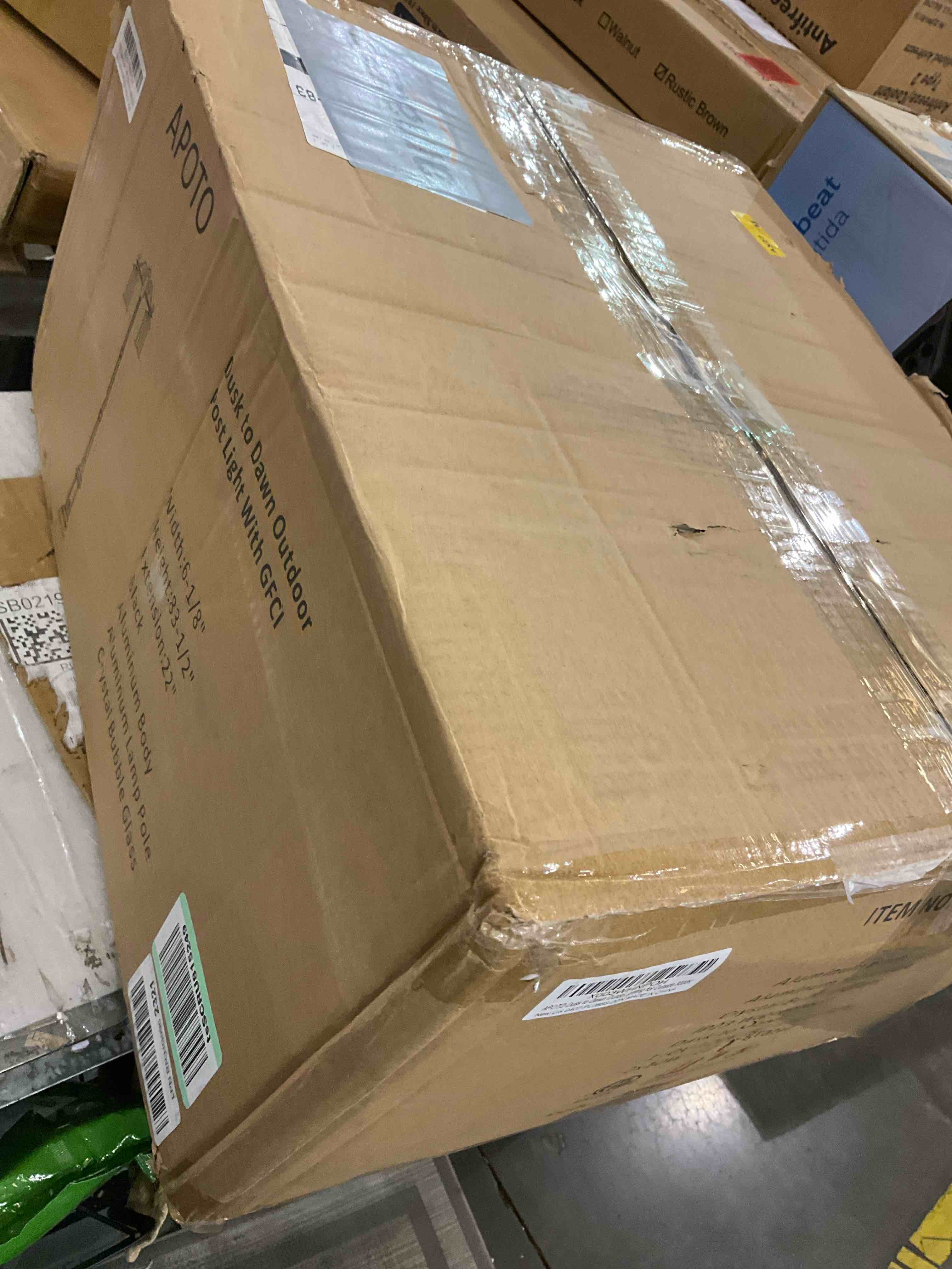 https://s3.amazonaws.com/lotting-images-prod/BargainHunt/EXS01327182_1712153656012.jpeg