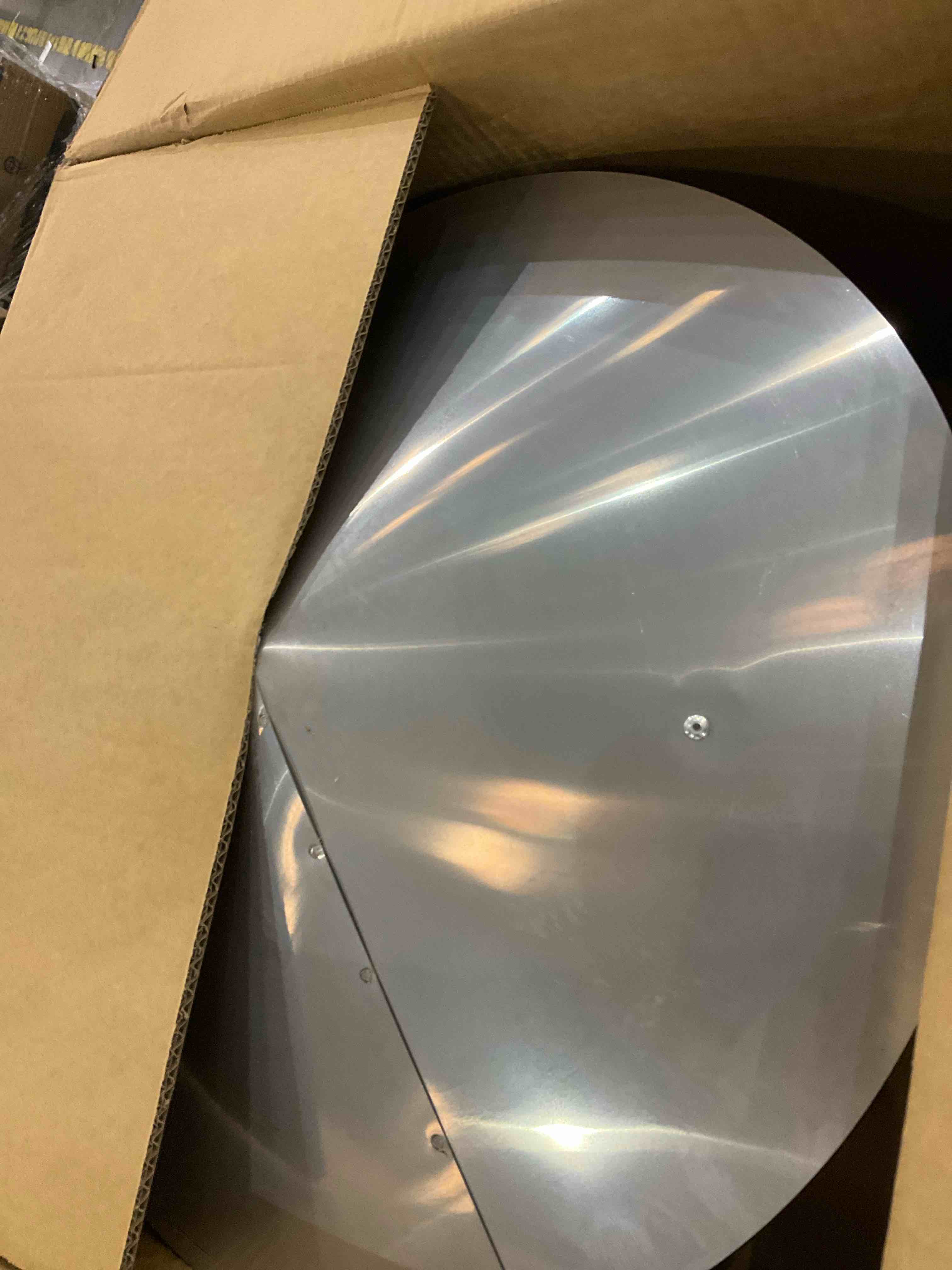 https://s3.amazonaws.com/lotting-images-prod/BargainHunt/EXS01327239_1712170252286.jpeg