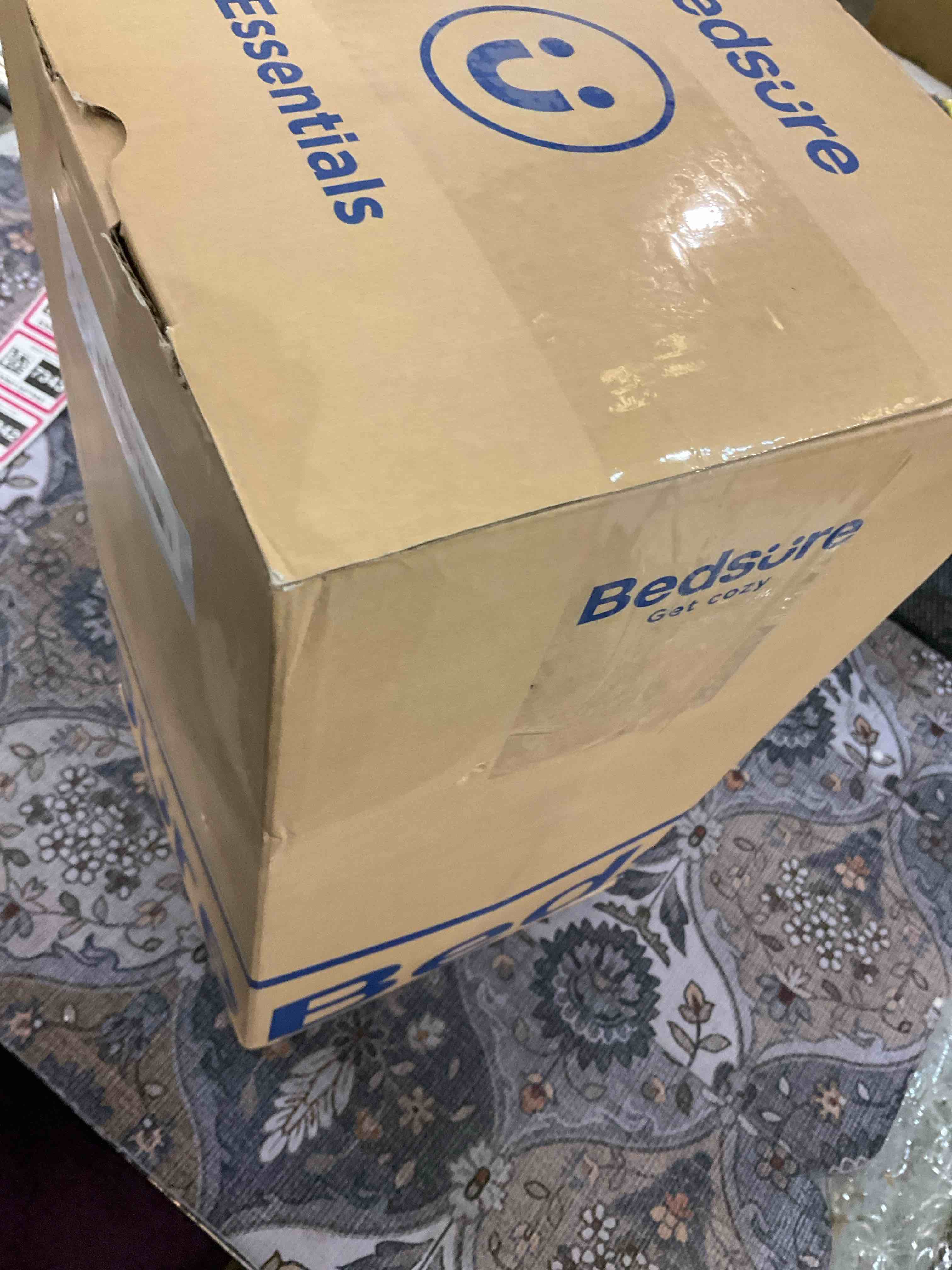 https://s3.amazonaws.com/lotting-images-prod/BargainHunt/EXS01327341_1712245489487.jpeg