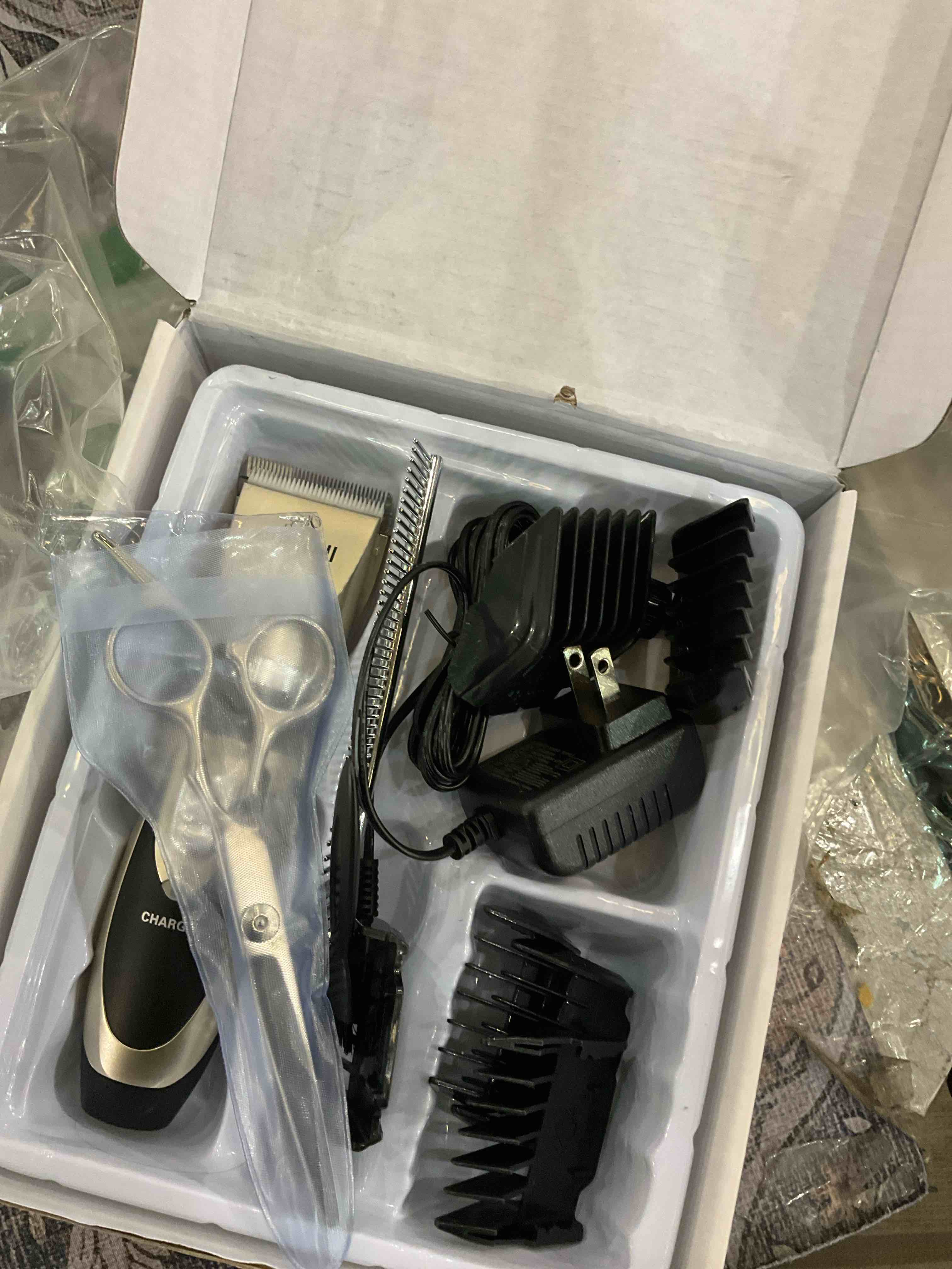https://s3.amazonaws.com/lotting-images-prod/BargainHunt/EXS01327383_1712252258494.jpeg