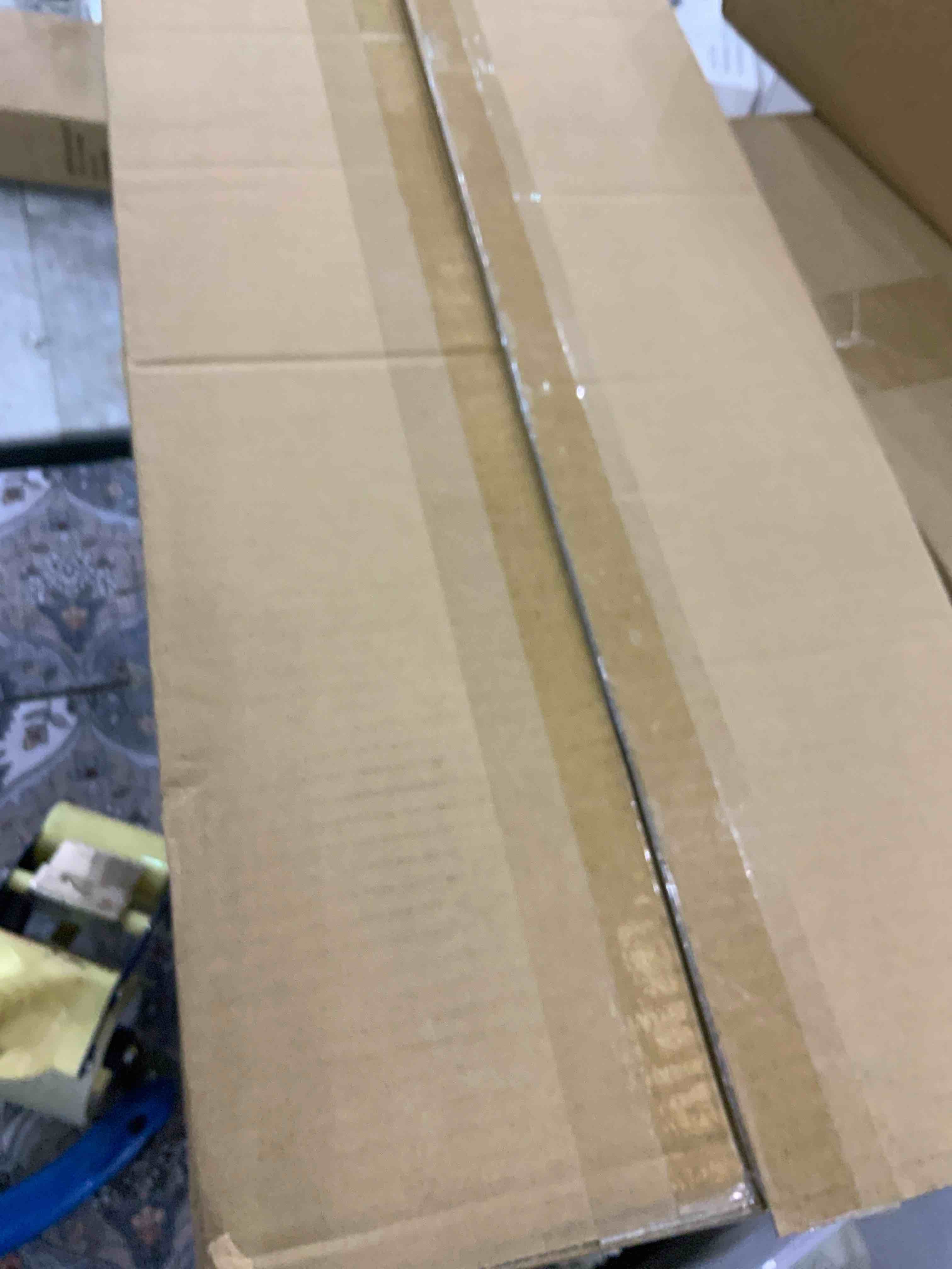 https://s3.amazonaws.com/lotting-images-prod/BargainHunt/EXS01327933_1712064271803.jpeg