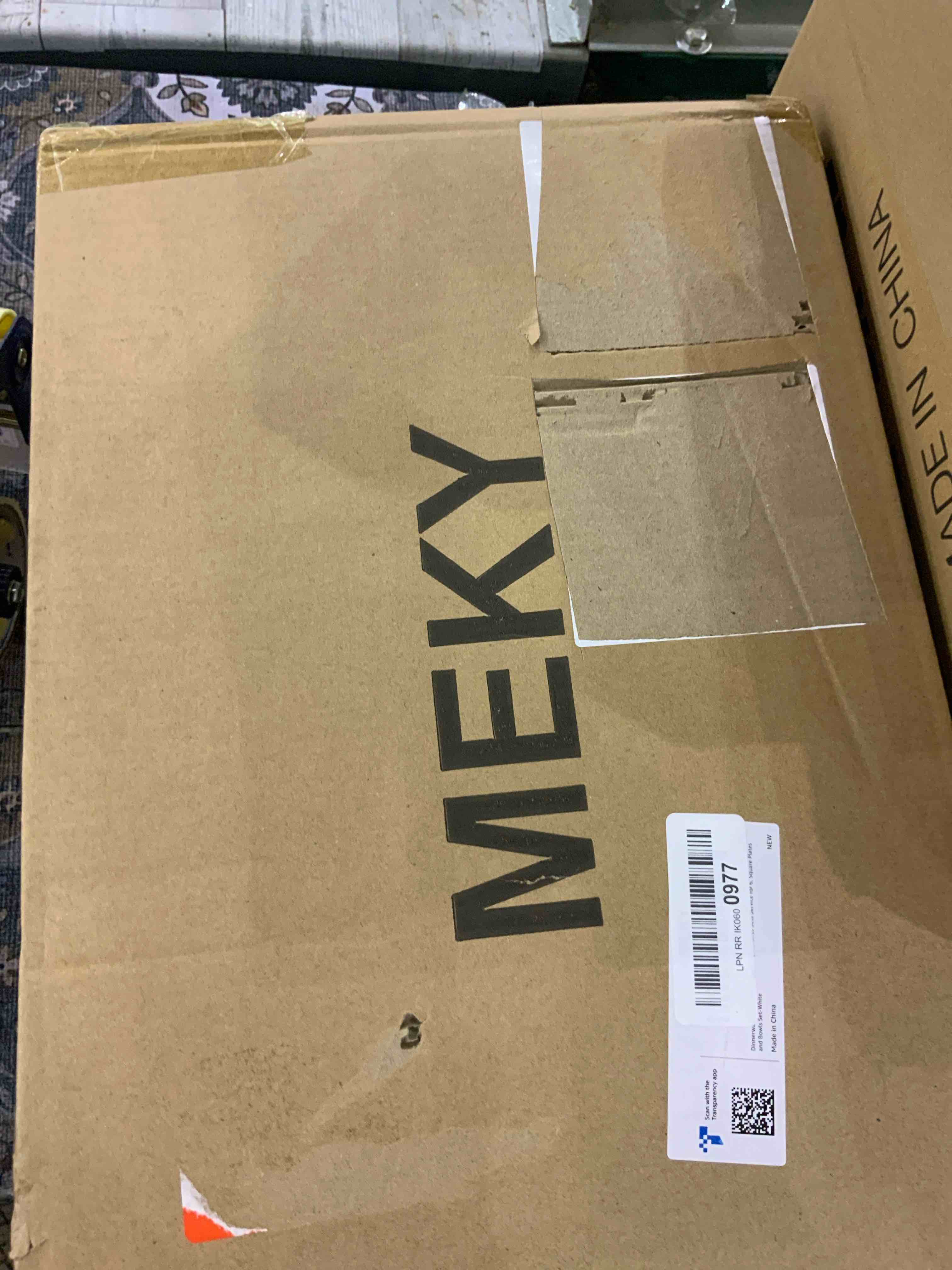 https://s3.amazonaws.com/lotting-images-prod/BargainHunt/EXS01327935_1712064466690.jpeg