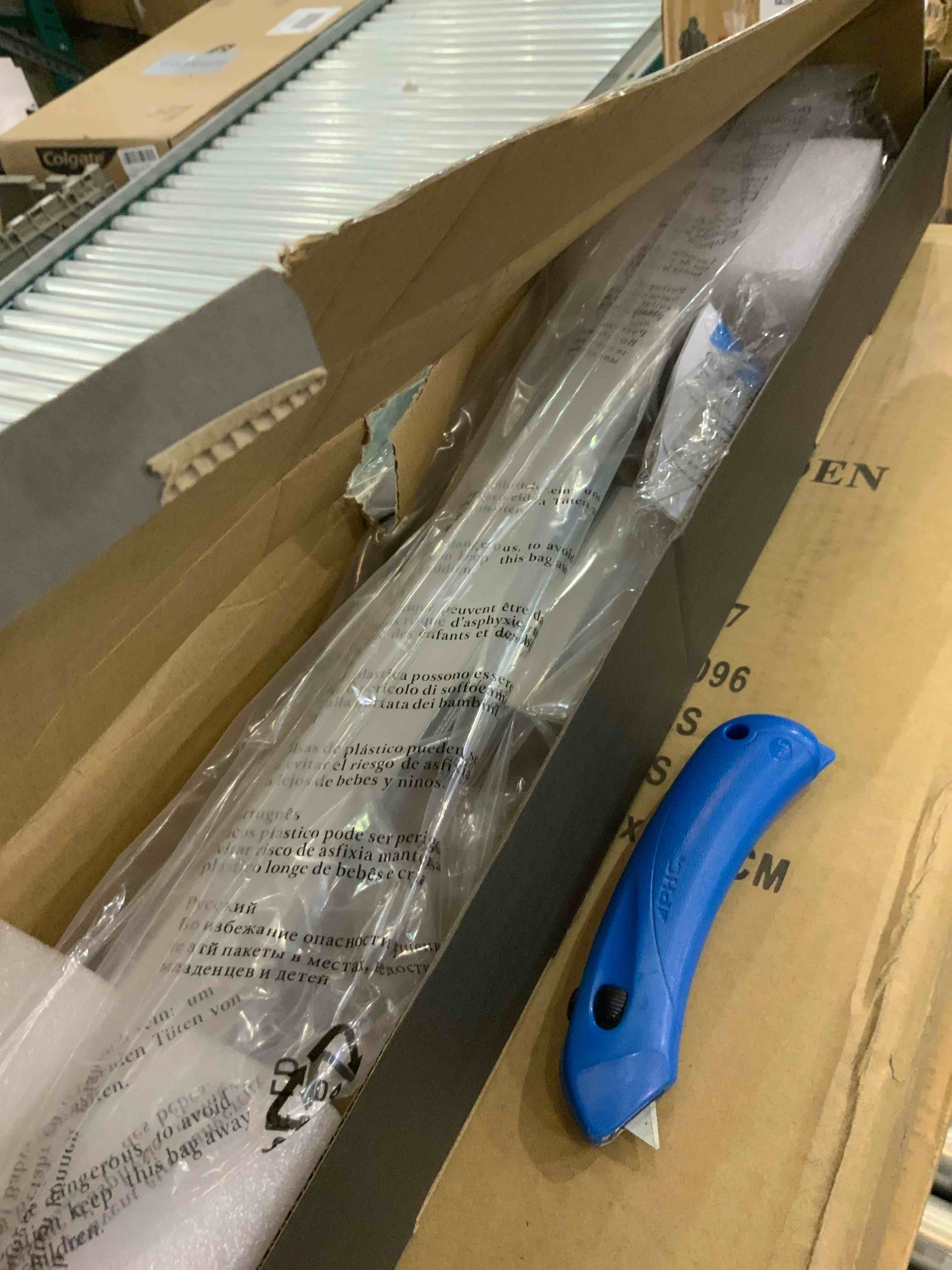 https://s3.amazonaws.com/lotting-images-prod/BargainHunt/EXS01328285_1712238687030.jpeg