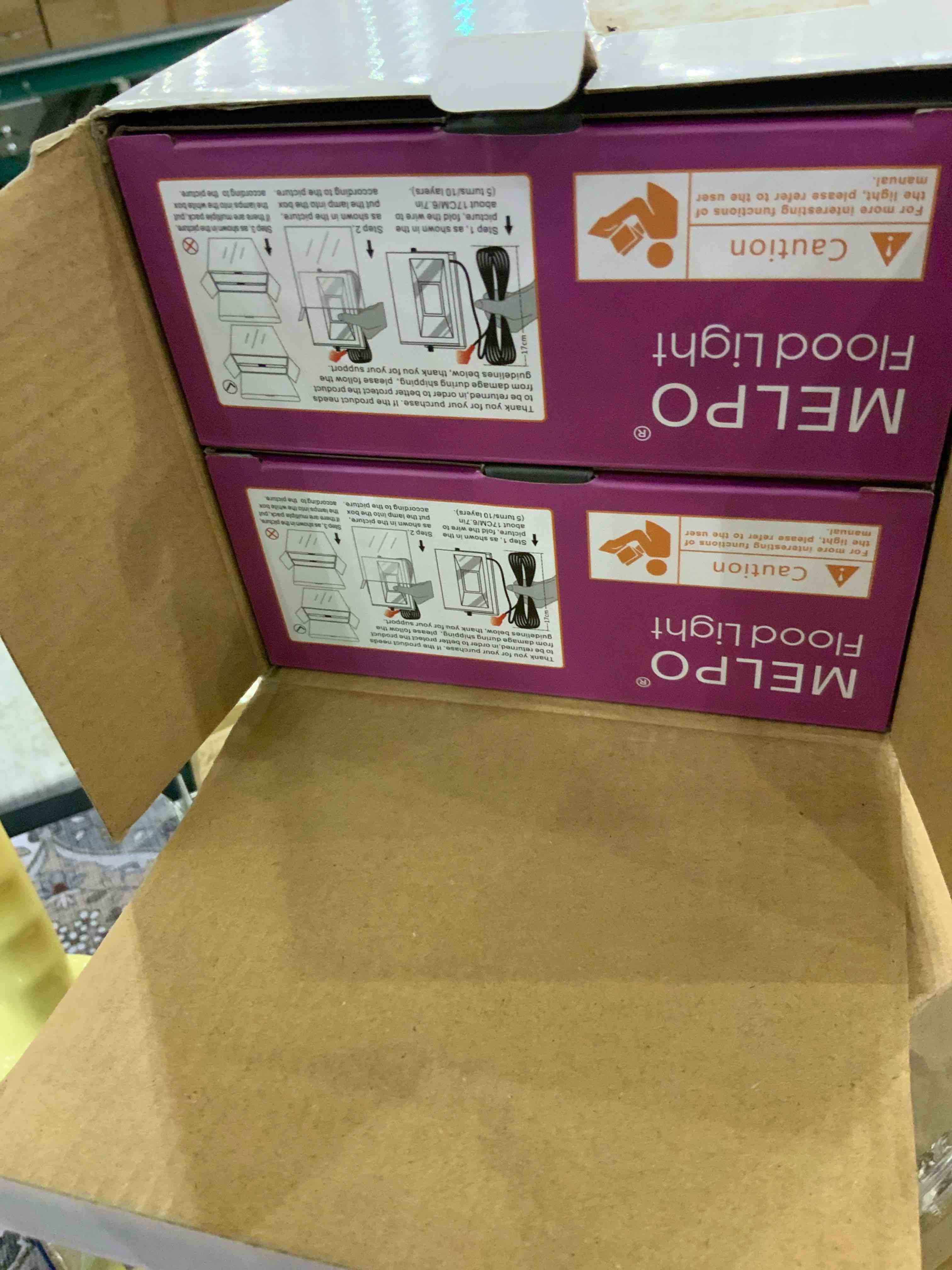 https://s3.amazonaws.com/lotting-images-prod/BargainHunt/EXS01328337_1712245279854.jpeg