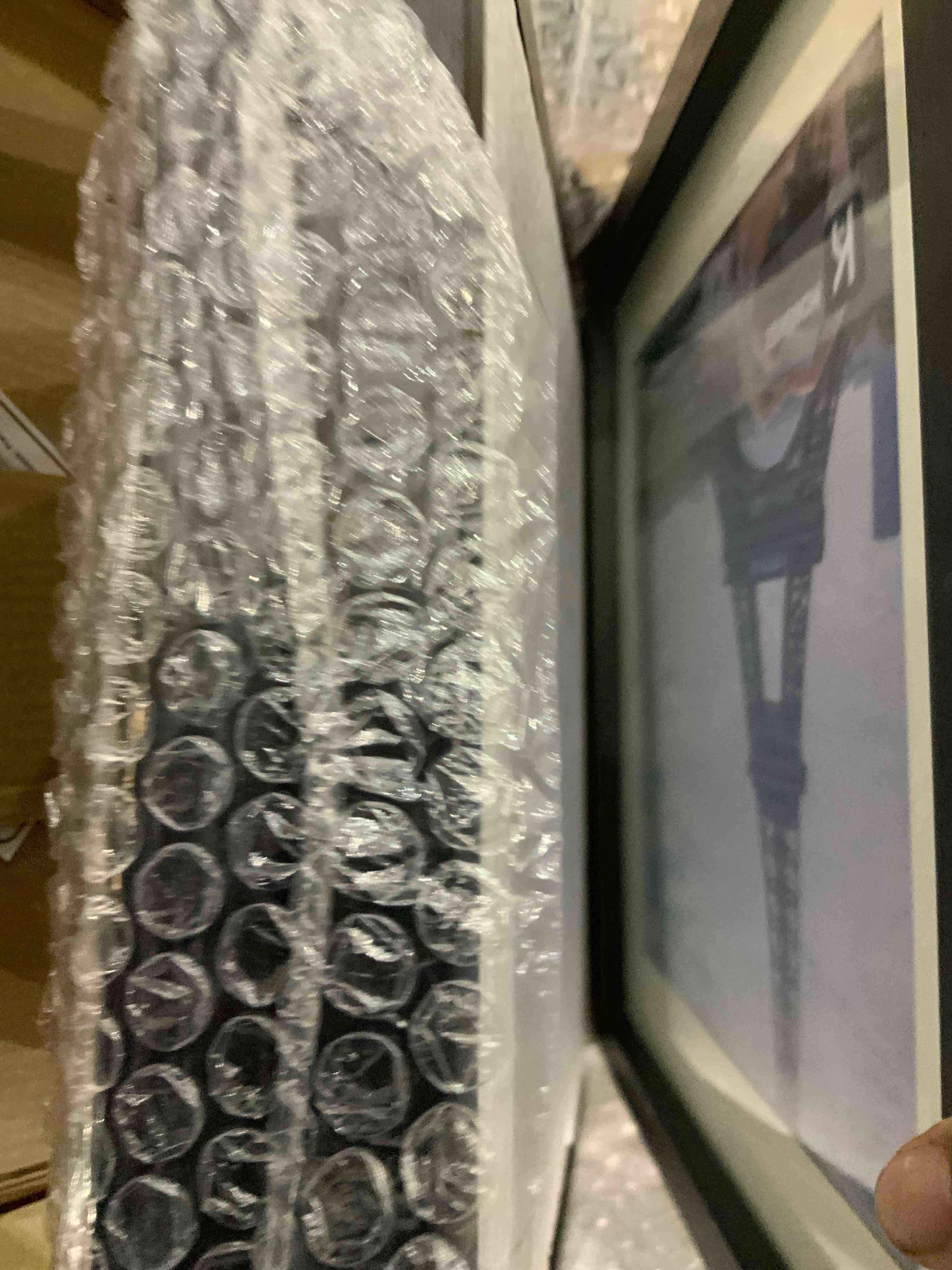 https://s3.amazonaws.com/lotting-images-prod/BargainHunt/EXS01328339_1712245498546.jpeg