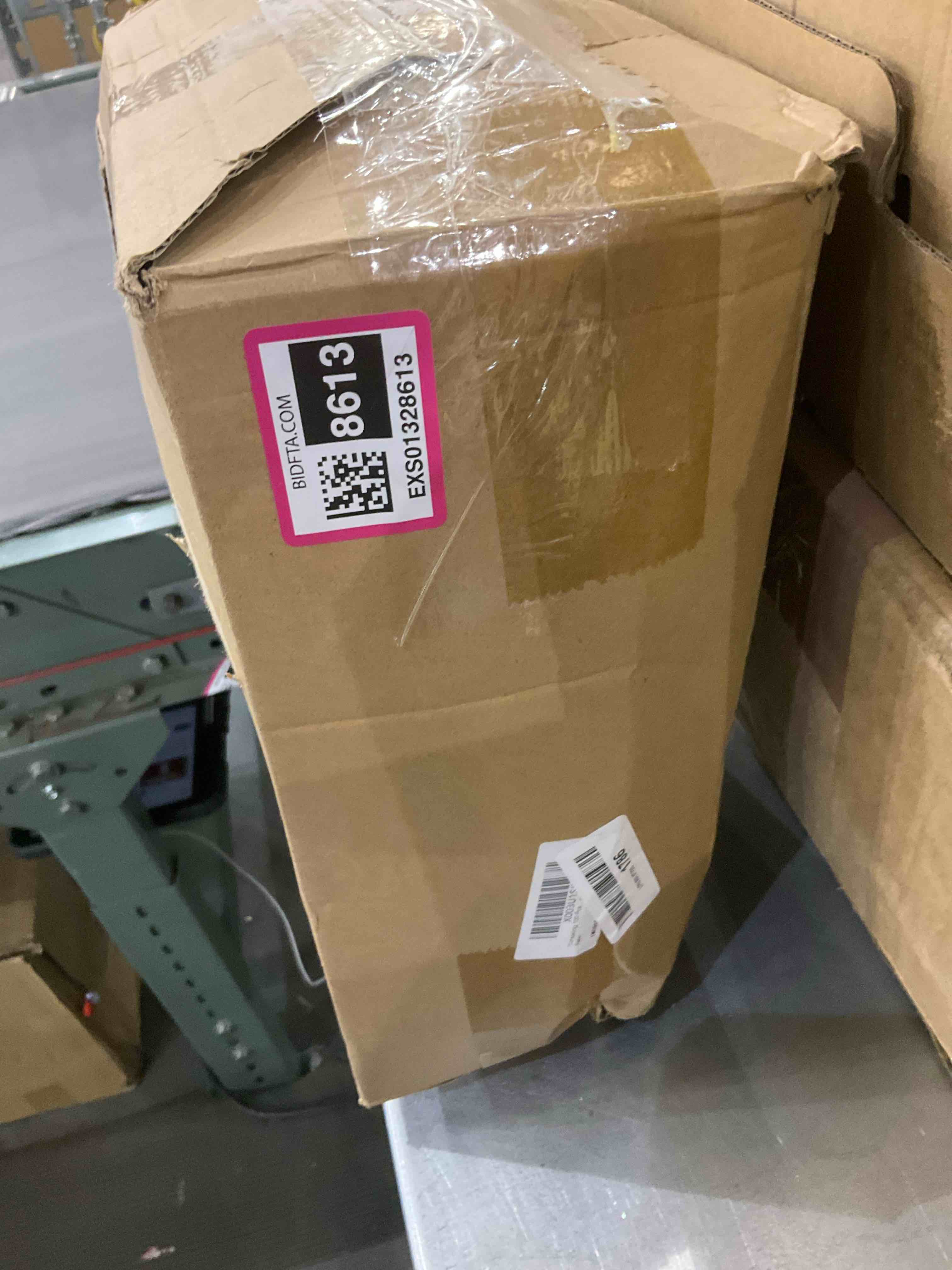 https://s3.amazonaws.com/lotting-images-prod/BargainHunt/EXS01328613_1711629145525.jpeg