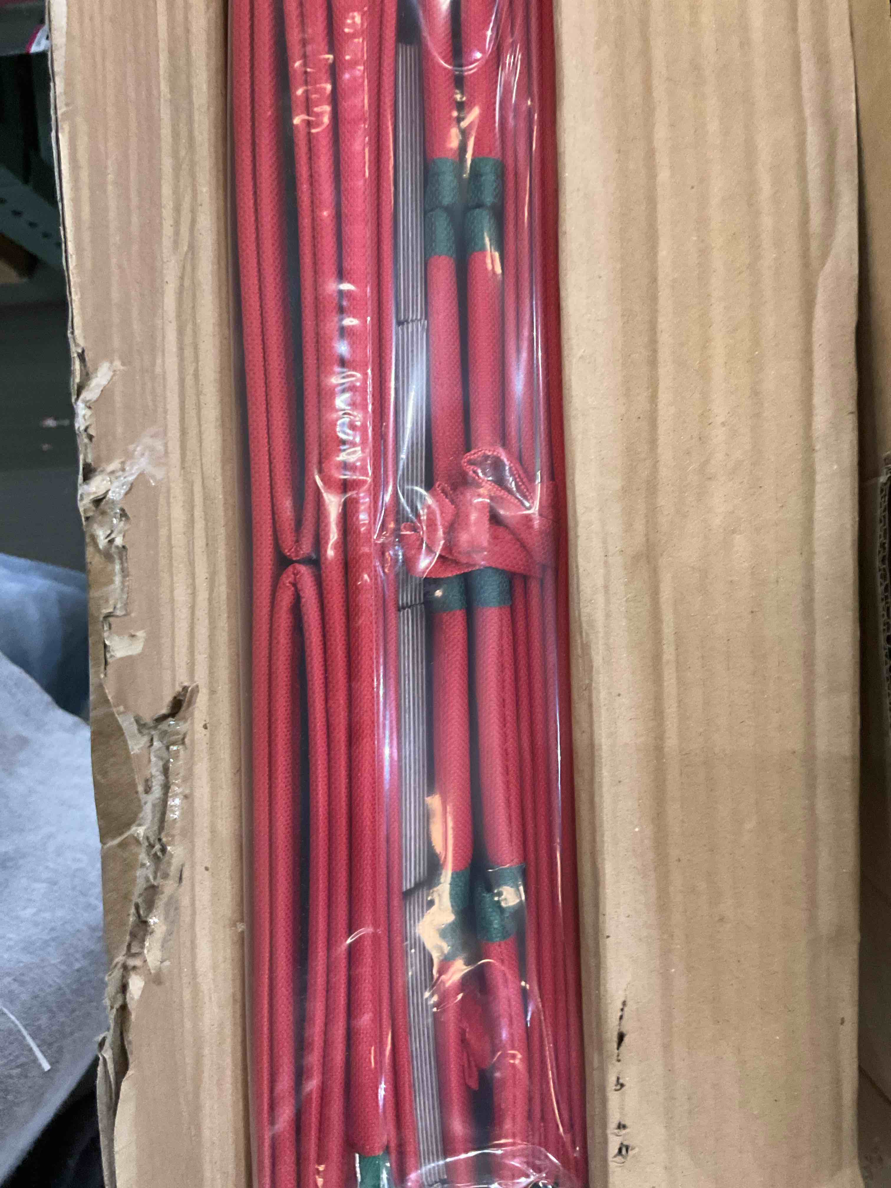 https://s3.amazonaws.com/lotting-images-prod/BargainHunt/EXS01328708_1711638596919.jpeg