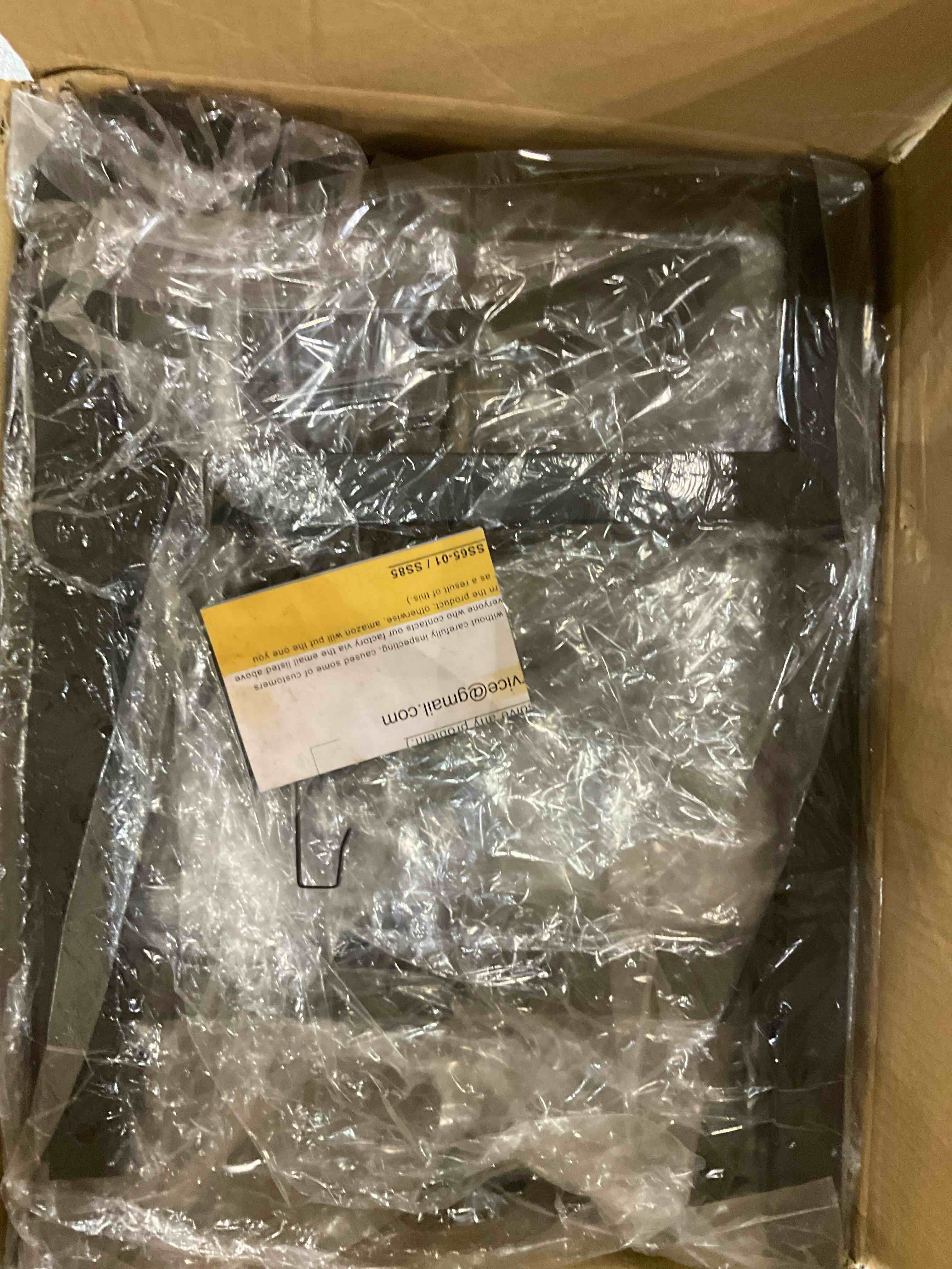 https://s3.amazonaws.com/lotting-images-prod/BargainHunt/EXS01328872_1711713729690.jpeg
