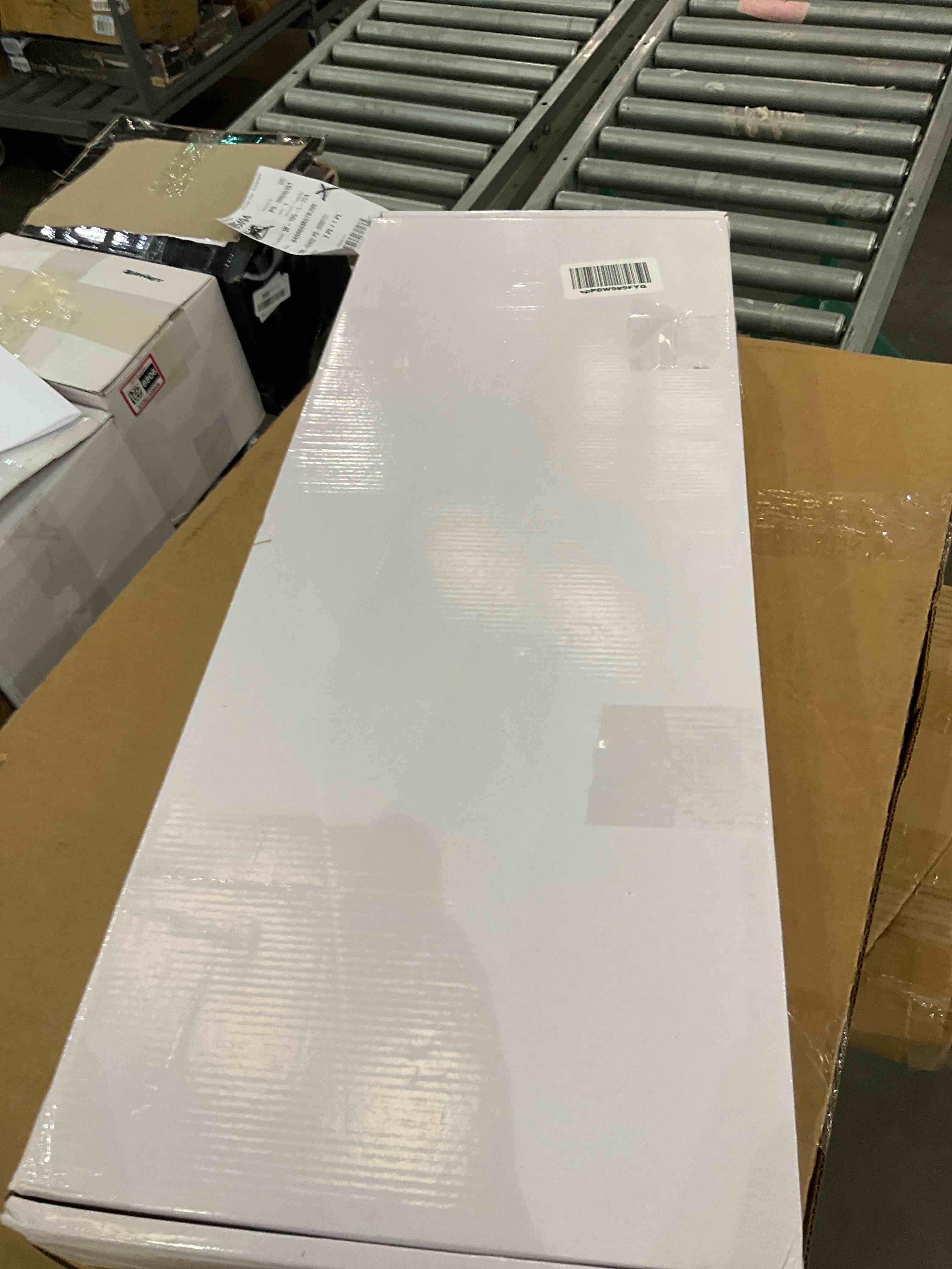 https://s3.amazonaws.com/lotting-images-prod/BargainHunt/EXS01328912_1711720321245.jpeg