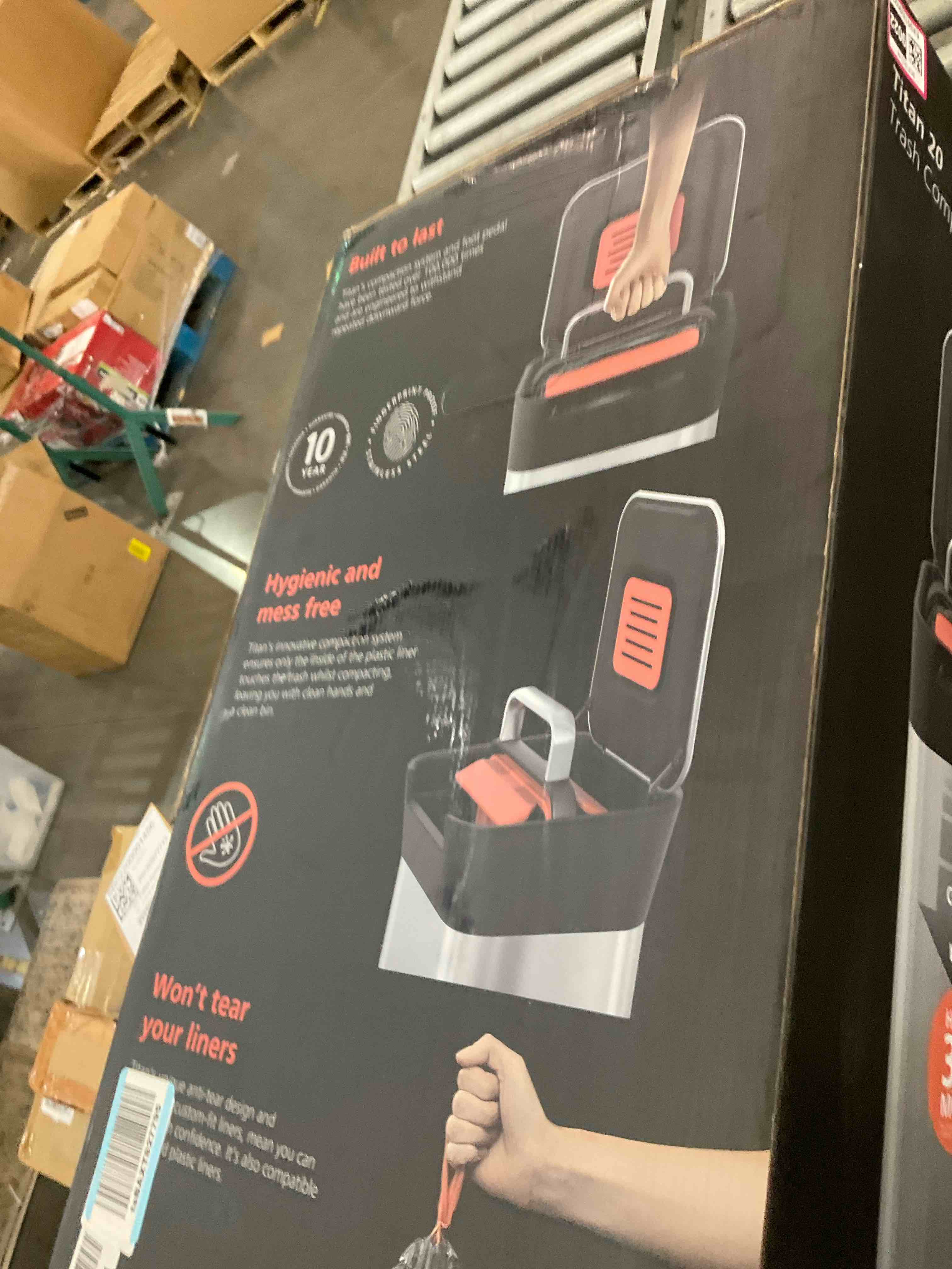 https://s3.amazonaws.com/lotting-images-prod/BargainHunt/EXS01329022_1711738335073.jpeg