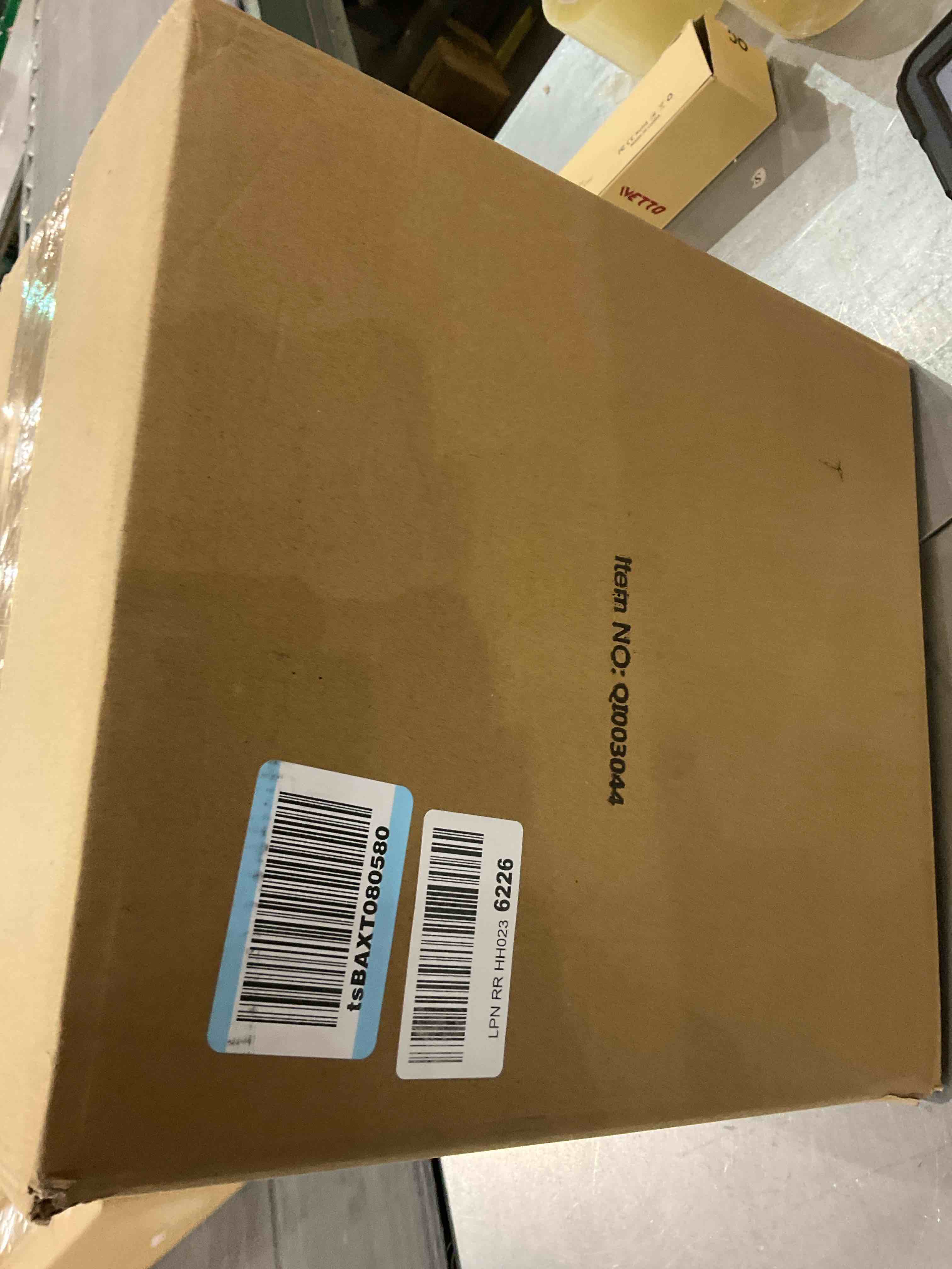 https://s3.amazonaws.com/lotting-images-prod/BargainHunt/EXS01329300_1712148302140.jpeg