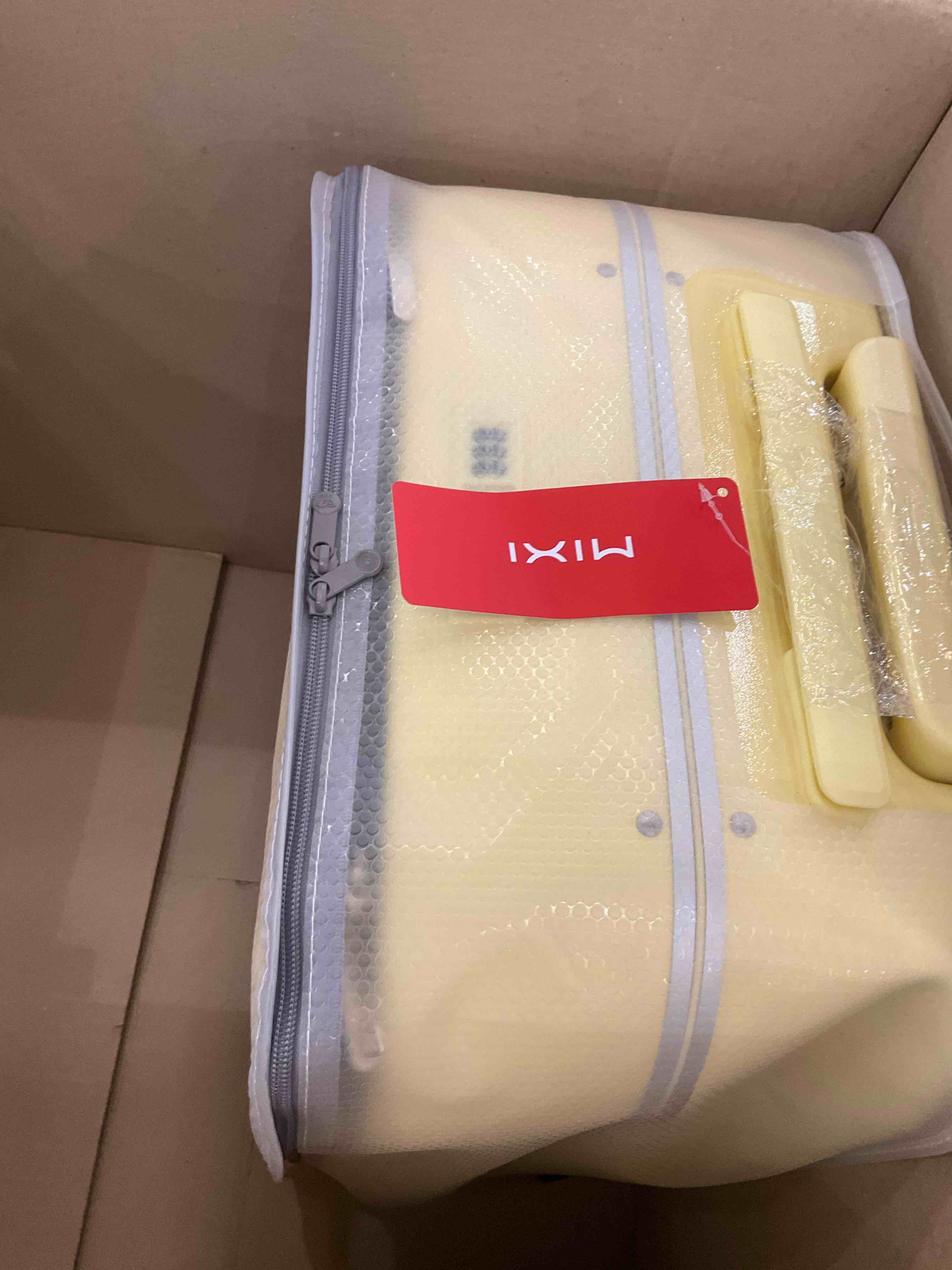 https://s3.amazonaws.com/lotting-images-prod/BargainHunt/EXS01329426_1712169126005.jpeg