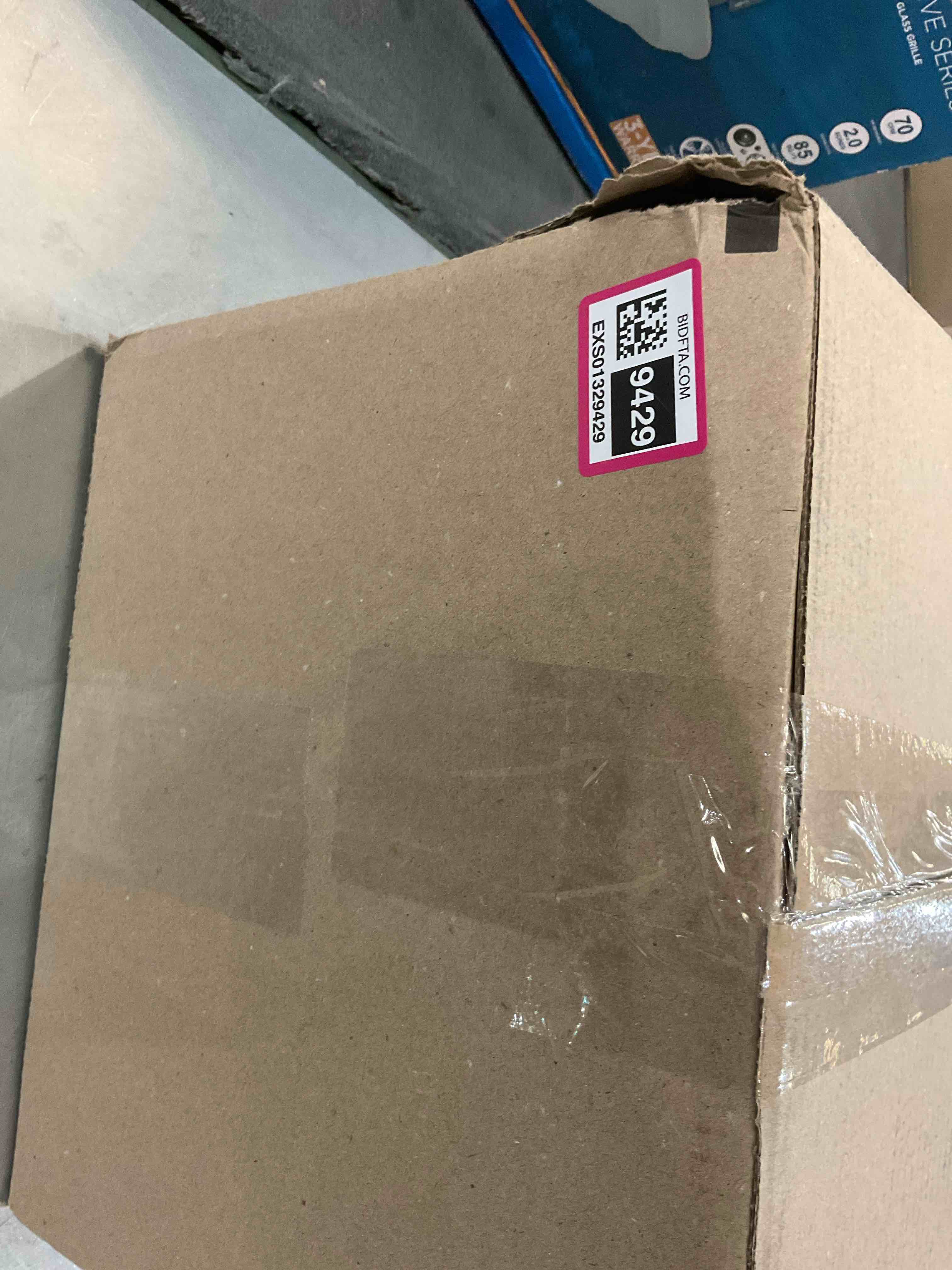 https://s3.amazonaws.com/lotting-images-prod/BargainHunt/EXS01329429_1712169384835.jpeg