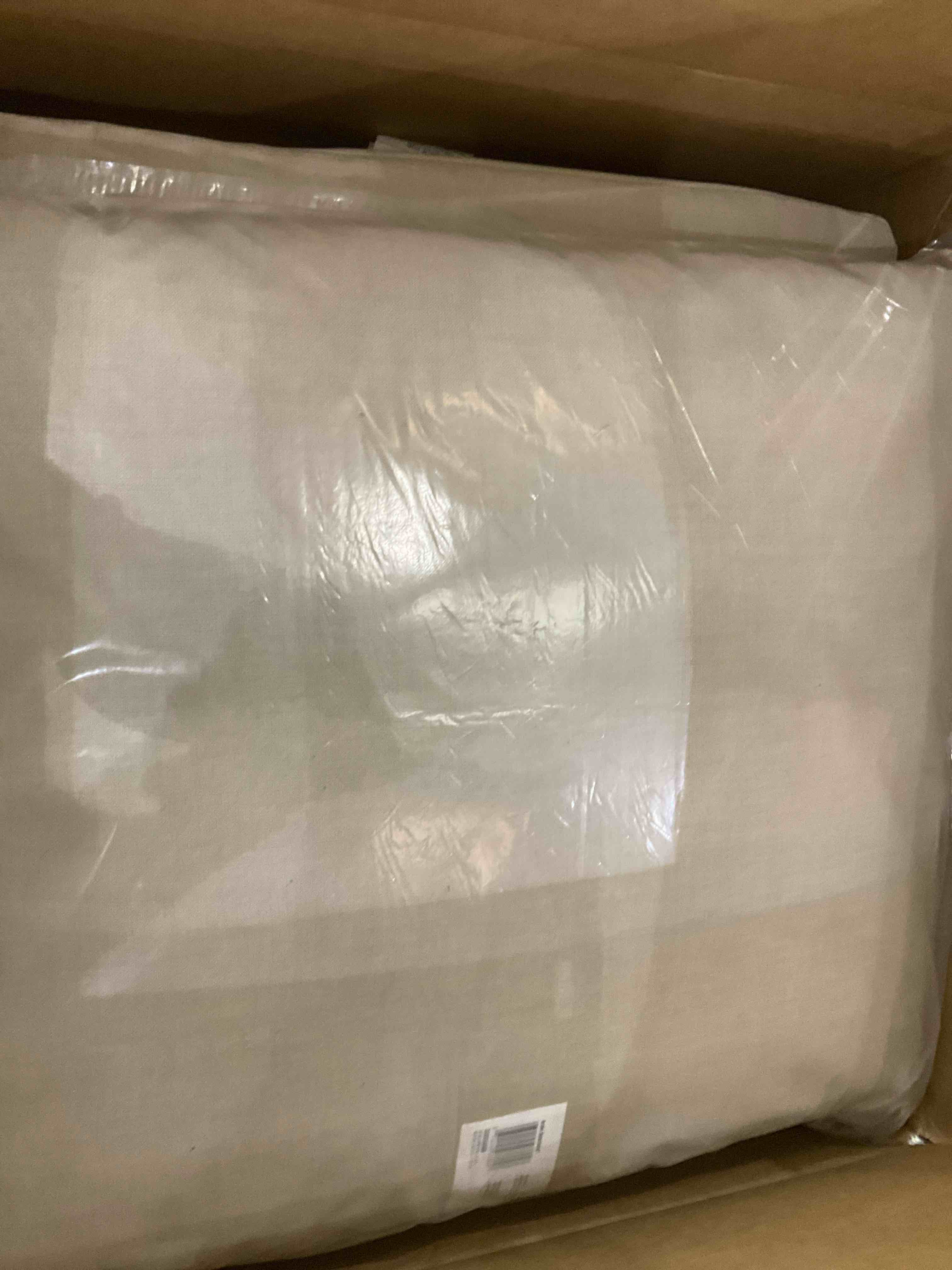 https://s3.amazonaws.com/lotting-images-prod/BargainHunt/EXS01329435_1712170232868.jpeg