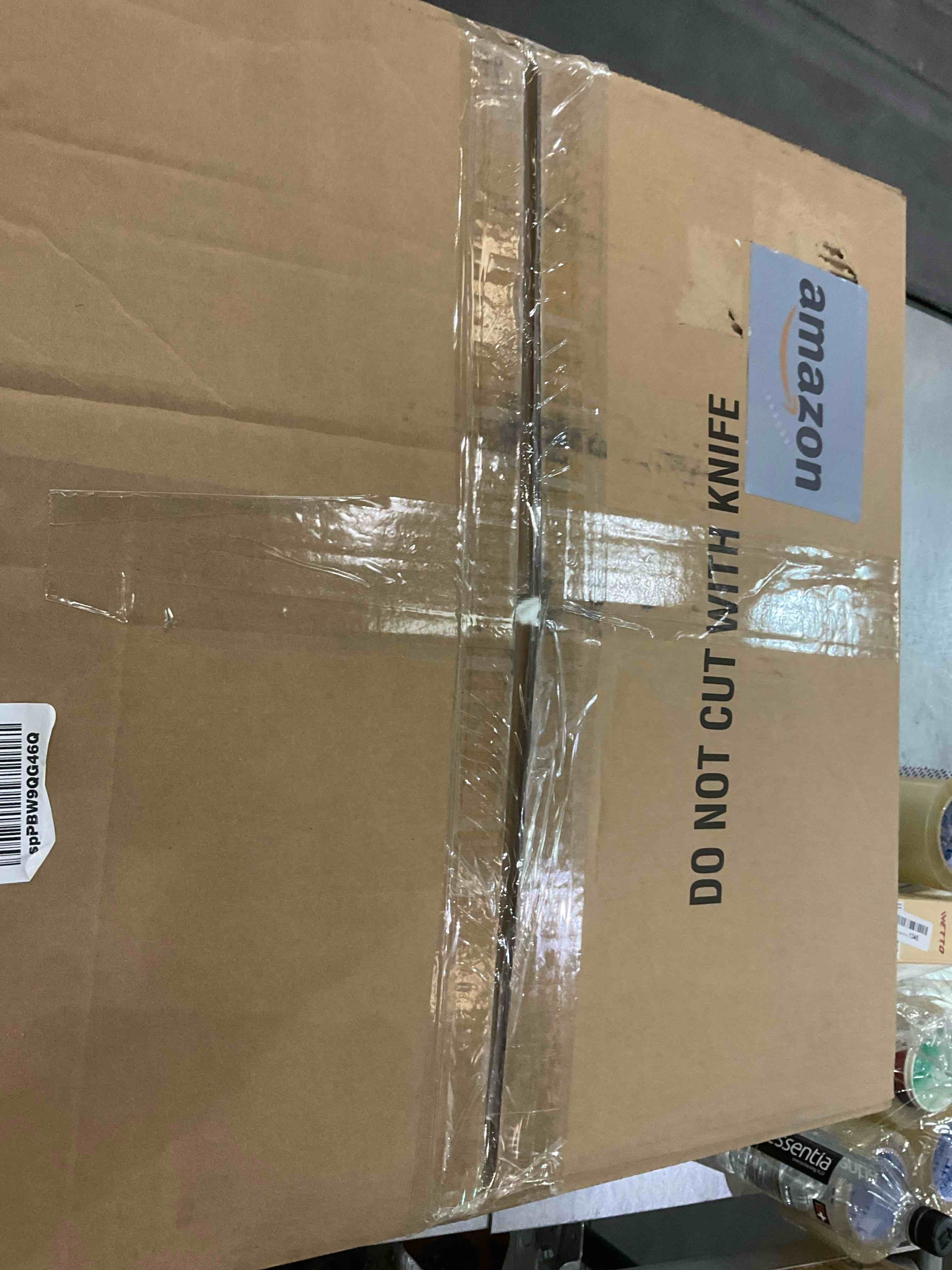 https://s3.amazonaws.com/lotting-images-prod/BargainHunt/EXS01329435_1712170266012.jpeg
