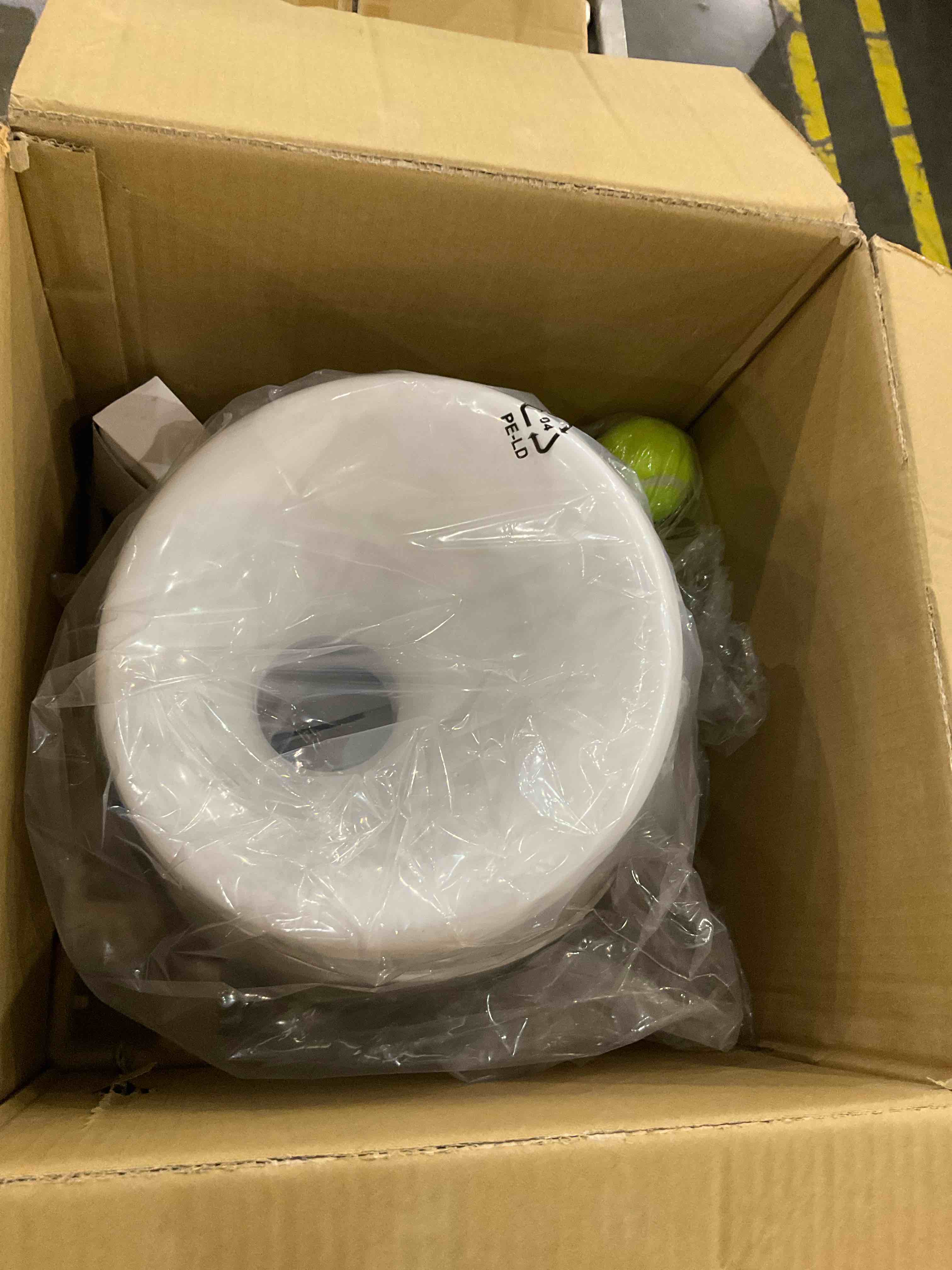 https://s3.amazonaws.com/lotting-images-prod/BargainHunt/EXS01329850_1713181508218.jpeg
