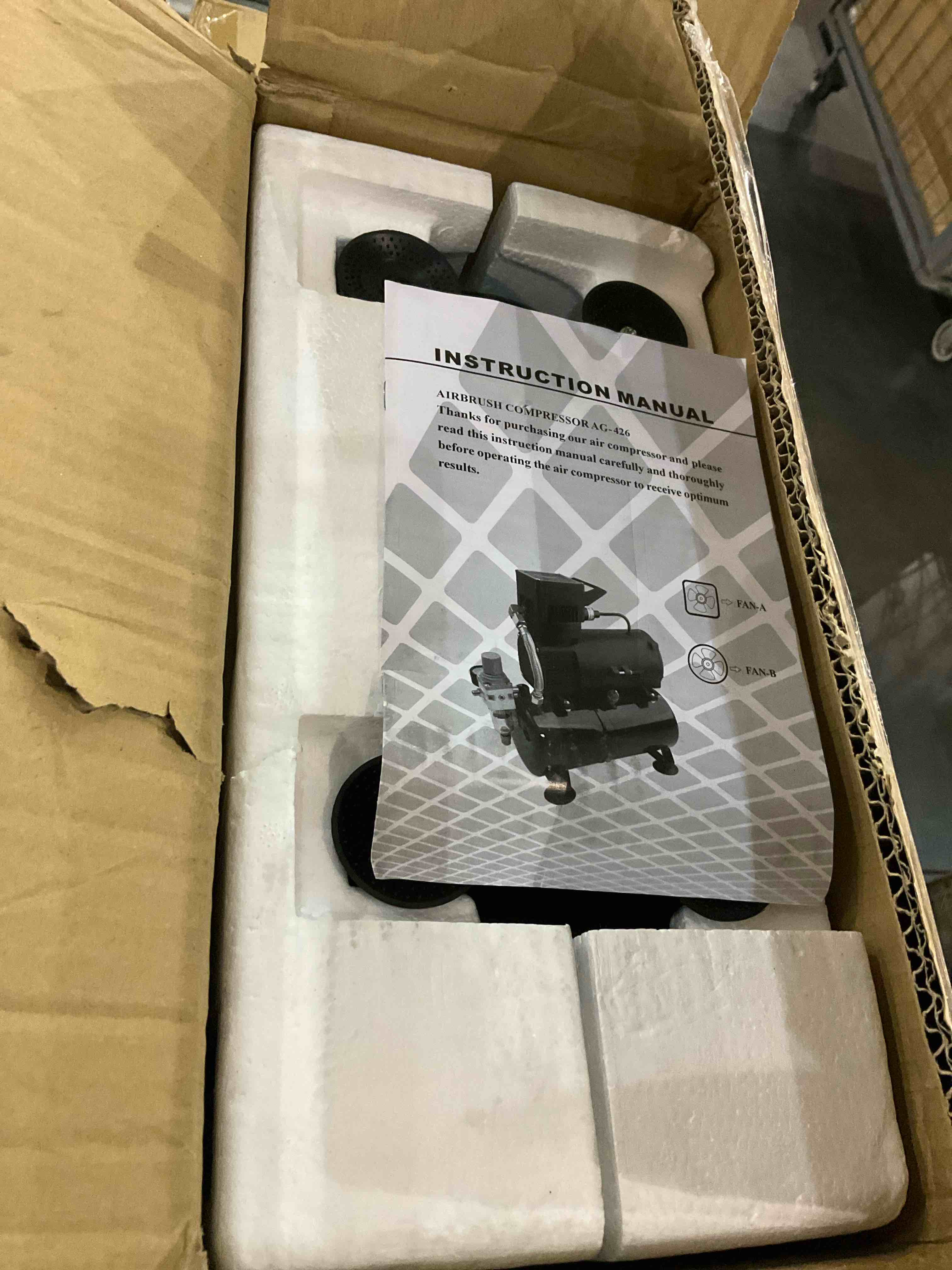 https://s3.amazonaws.com/lotting-images-prod/BargainHunt/EXS01329852_1713181667364.jpeg