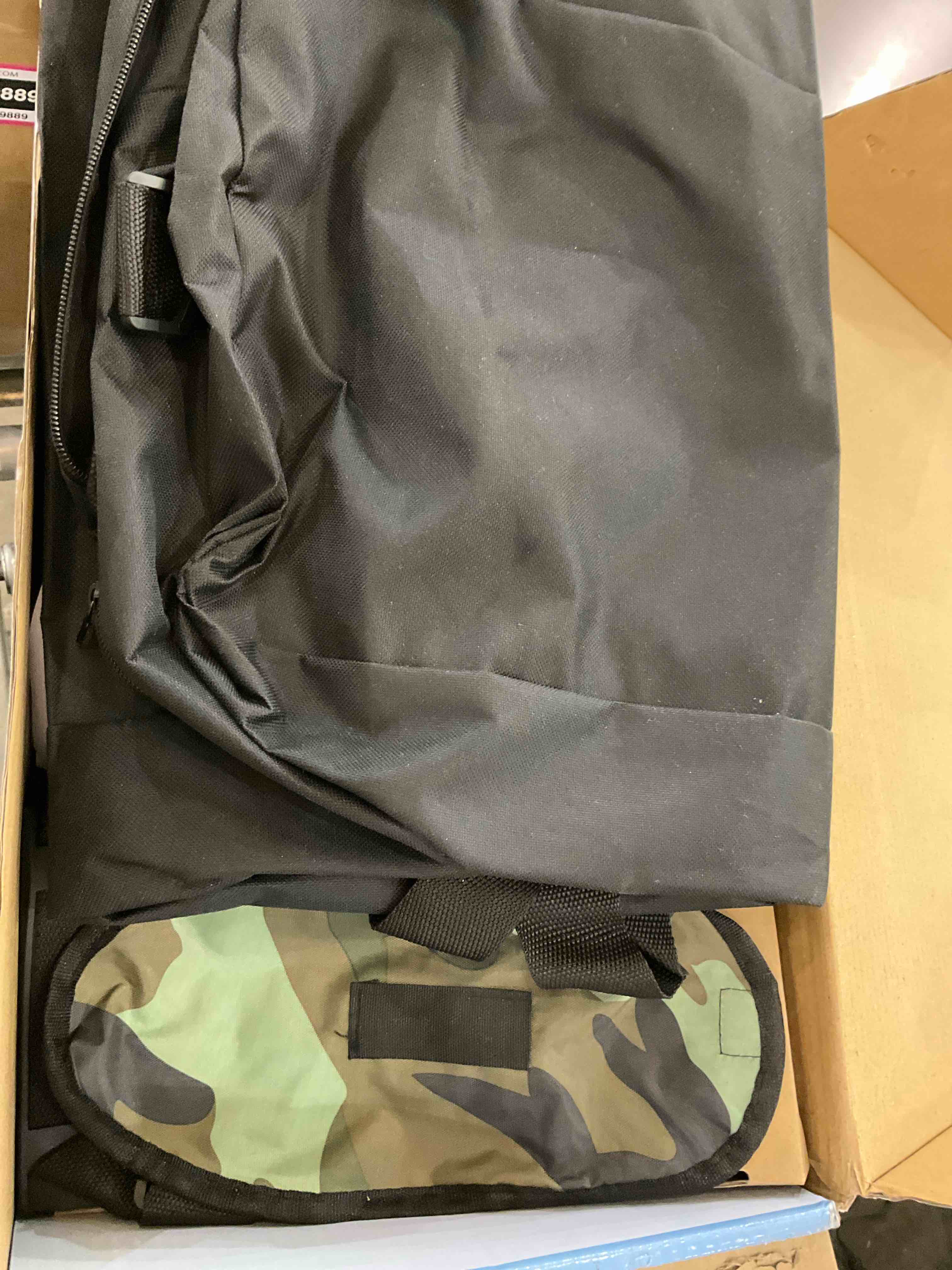 https://s3.amazonaws.com/lotting-images-prod/BargainHunt/EXS01329888_1713189977635.jpeg