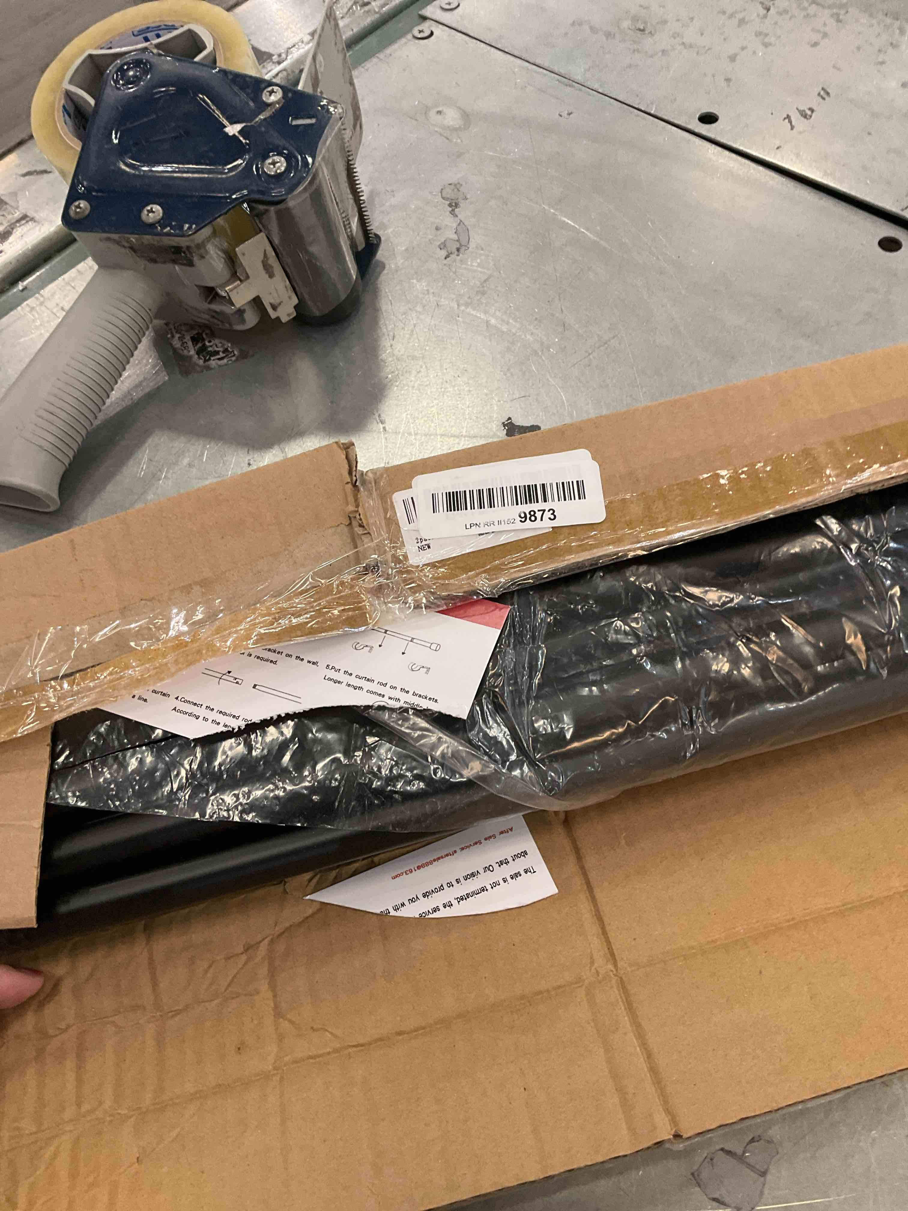 https://s3.amazonaws.com/lotting-images-prod/BargainHunt/EXS01330050_1713206891282.jpeg