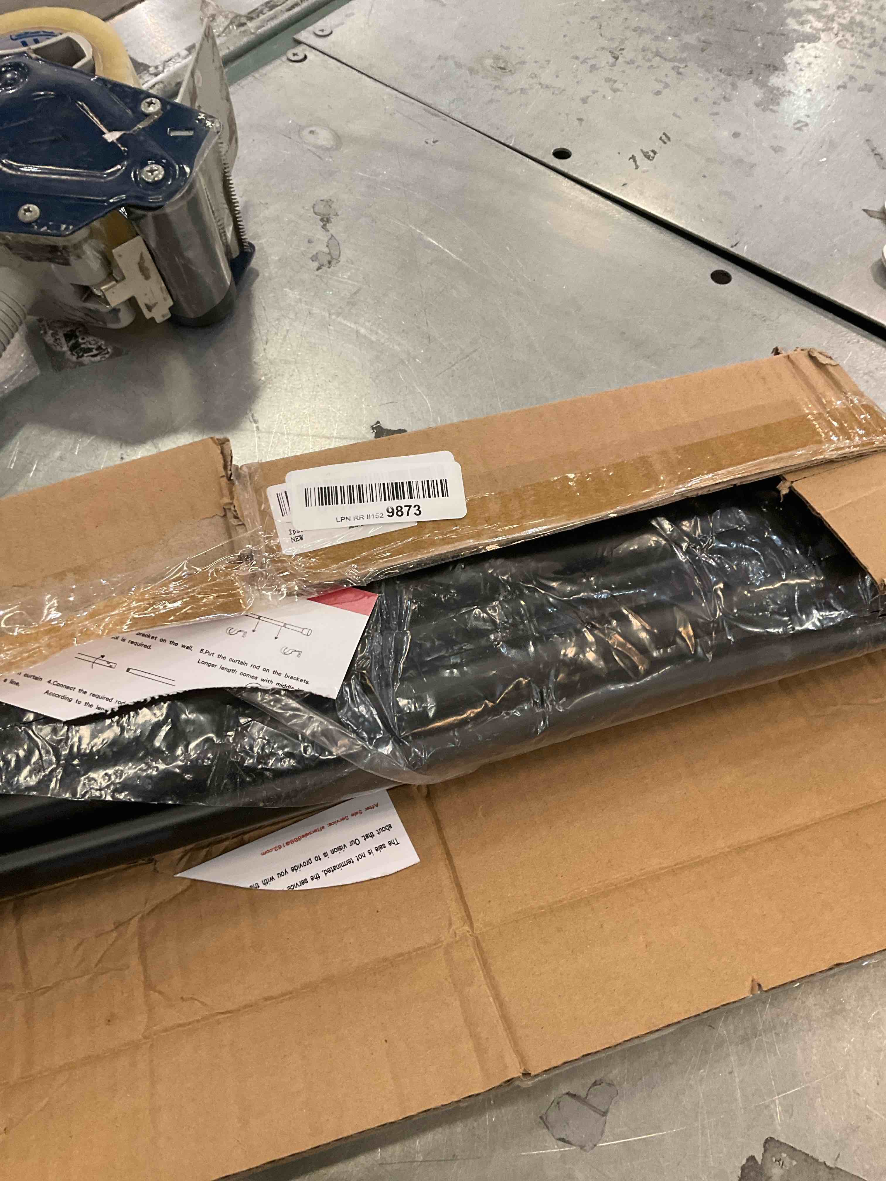 https://s3.amazonaws.com/lotting-images-prod/BargainHunt/EXS01330050_1713206893001.jpeg