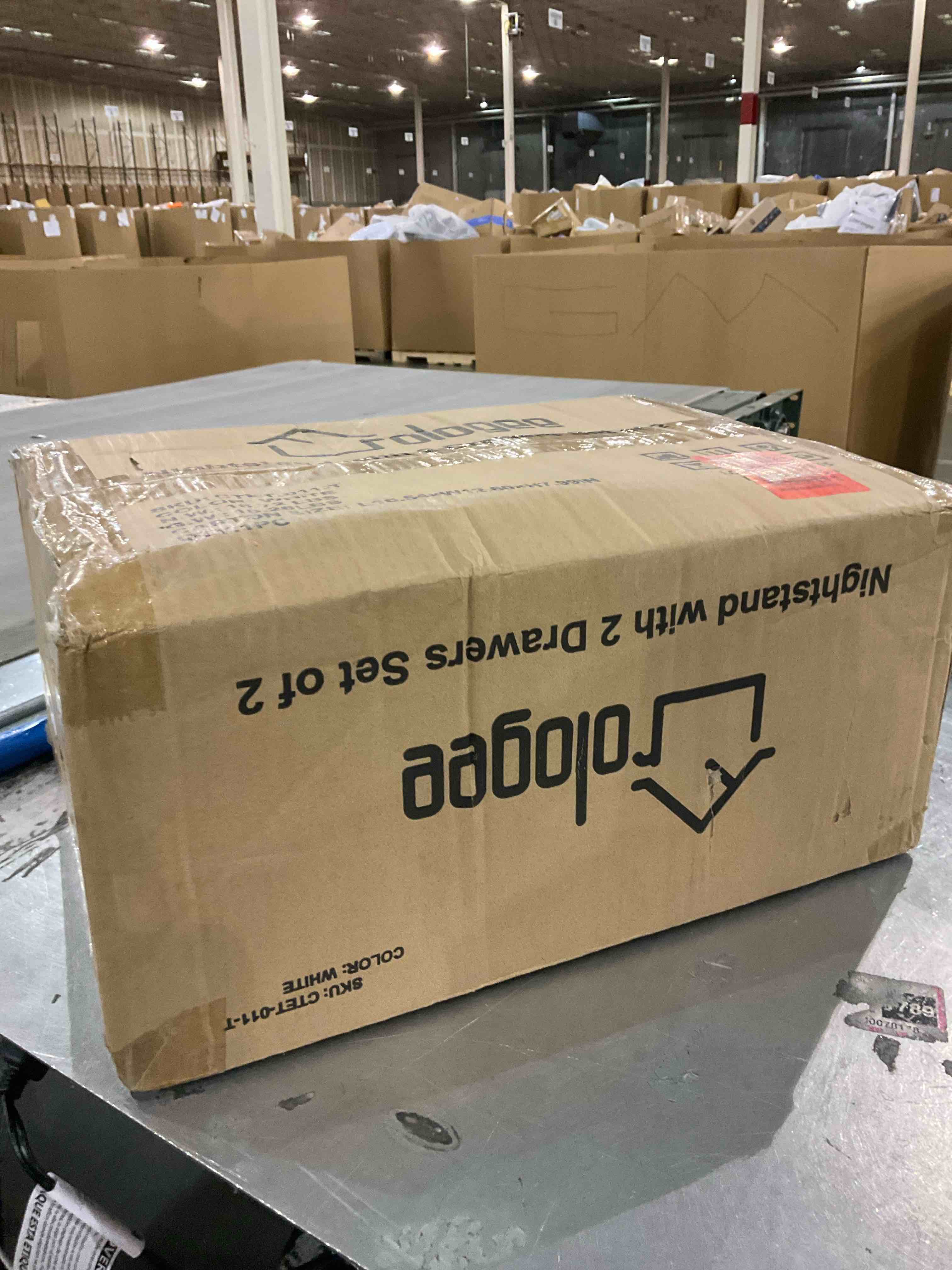 https://s3.amazonaws.com/lotting-images-prod/BargainHunt/EXS01330314_1713358271992.jpeg