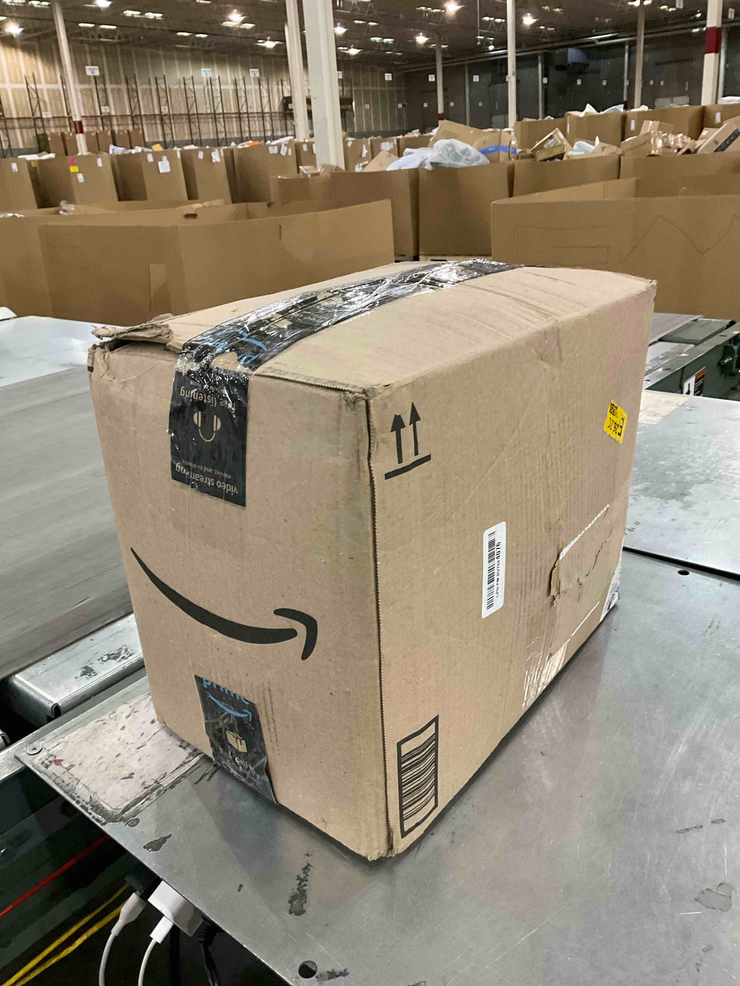 https://s3.amazonaws.com/lotting-images-prod/BargainHunt/EXS01330327_1713360879022.jpeg
