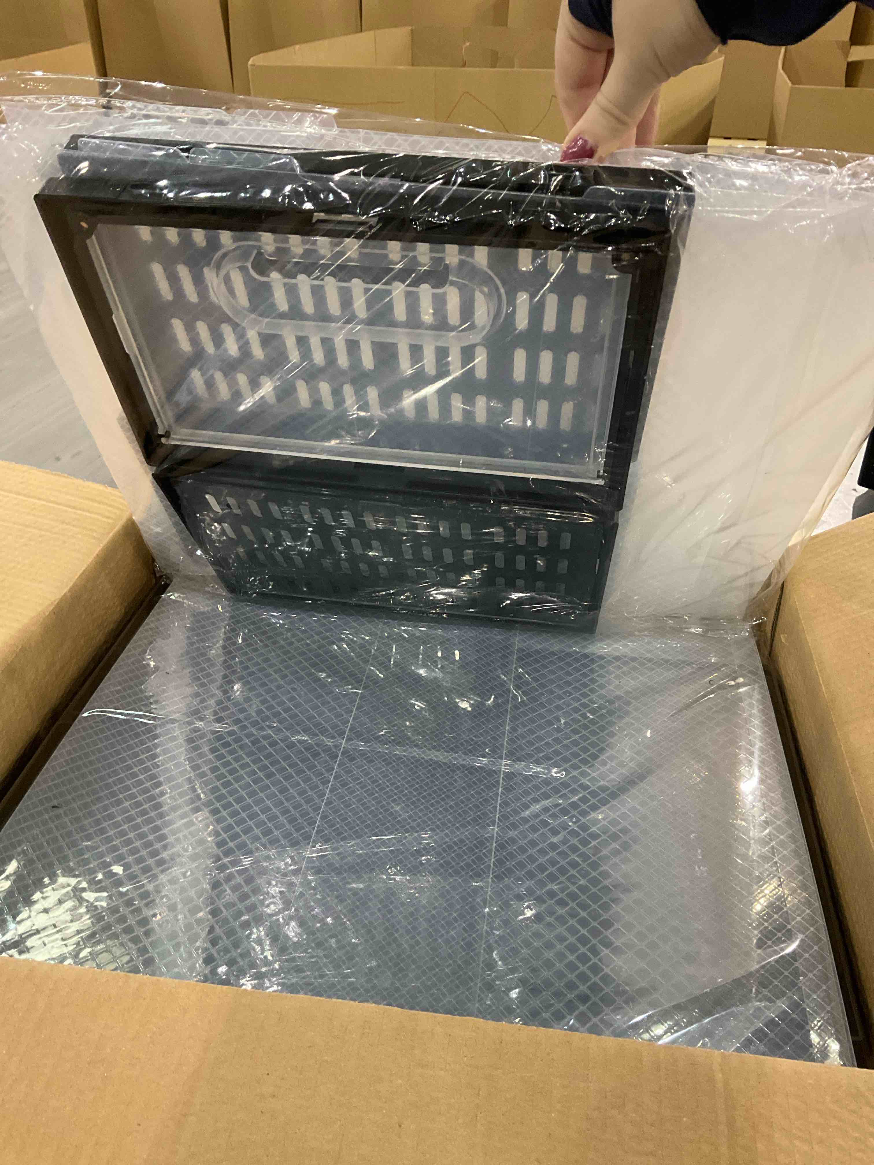 https://s3.amazonaws.com/lotting-images-prod/BargainHunt/EXS01330328_1713360958115.jpeg