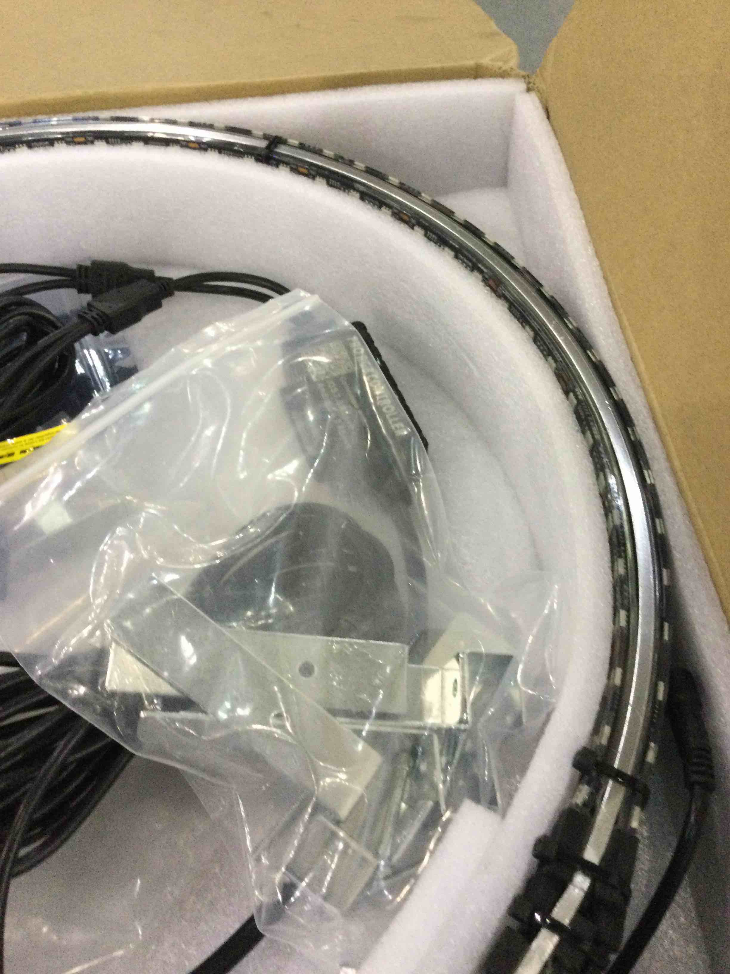 https://s3.amazonaws.com/lotting-images-prod/BargainHunt/EXS01330624_1713182164722.jpeg