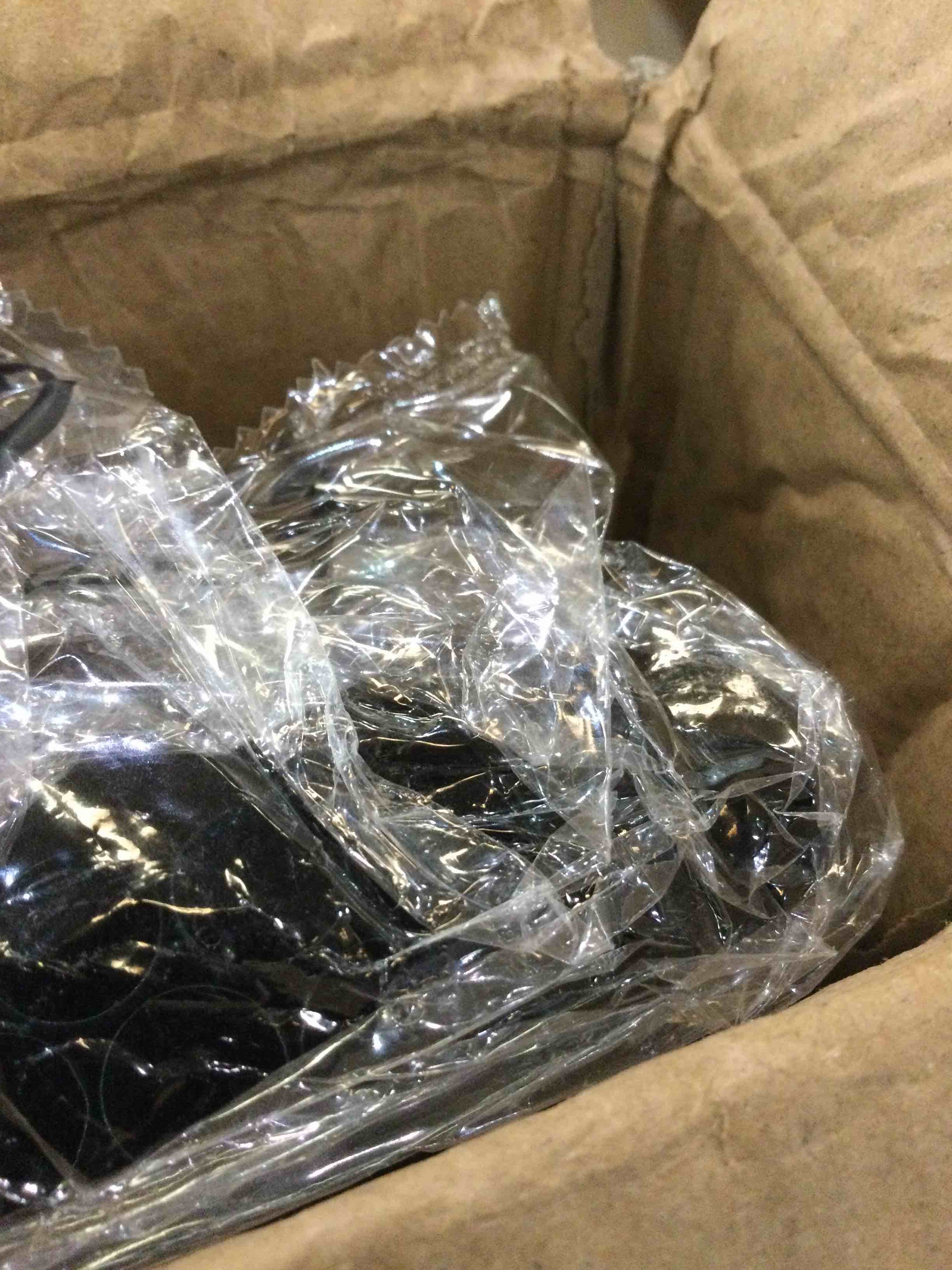 https://s3.amazonaws.com/lotting-images-prod/BargainHunt/EXS01330786_1713292465130.jpeg