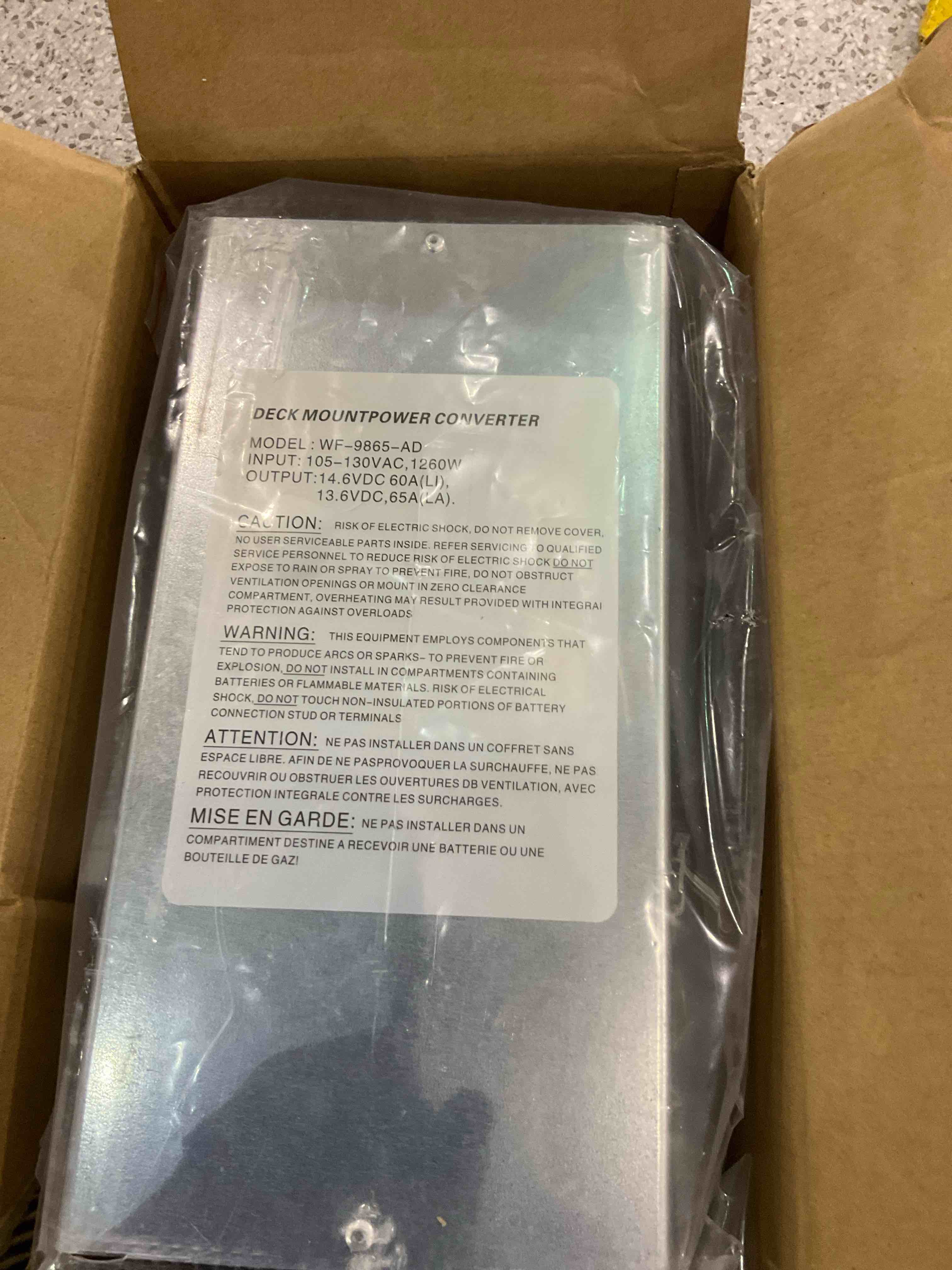 https://s3.amazonaws.com/lotting-images-prod/BargainHunt/EXS01331038_1716550195719.jpeg