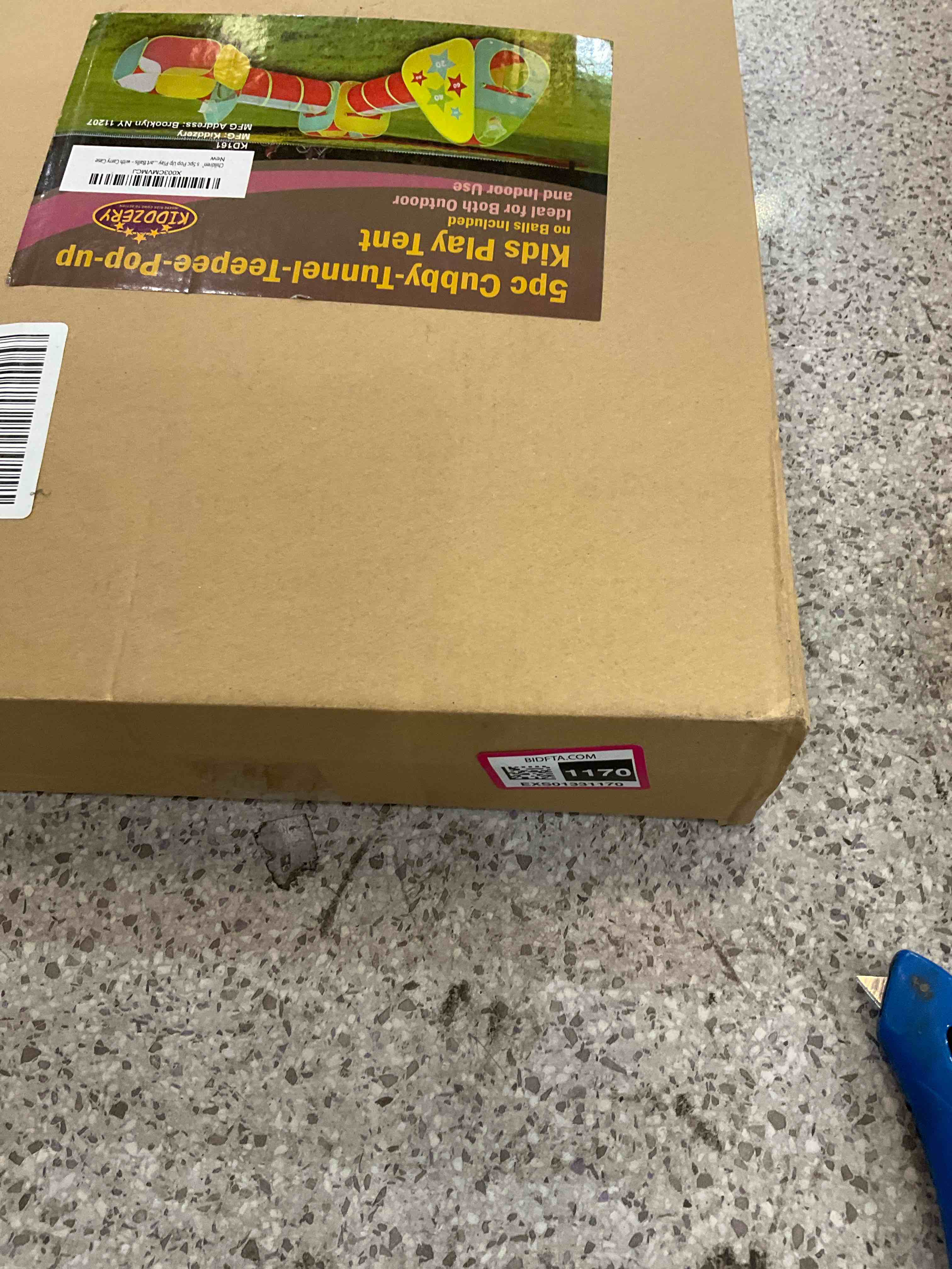 https://s3.amazonaws.com/lotting-images-prod/BargainHunt/EXS01331170_1717177015735.jpeg